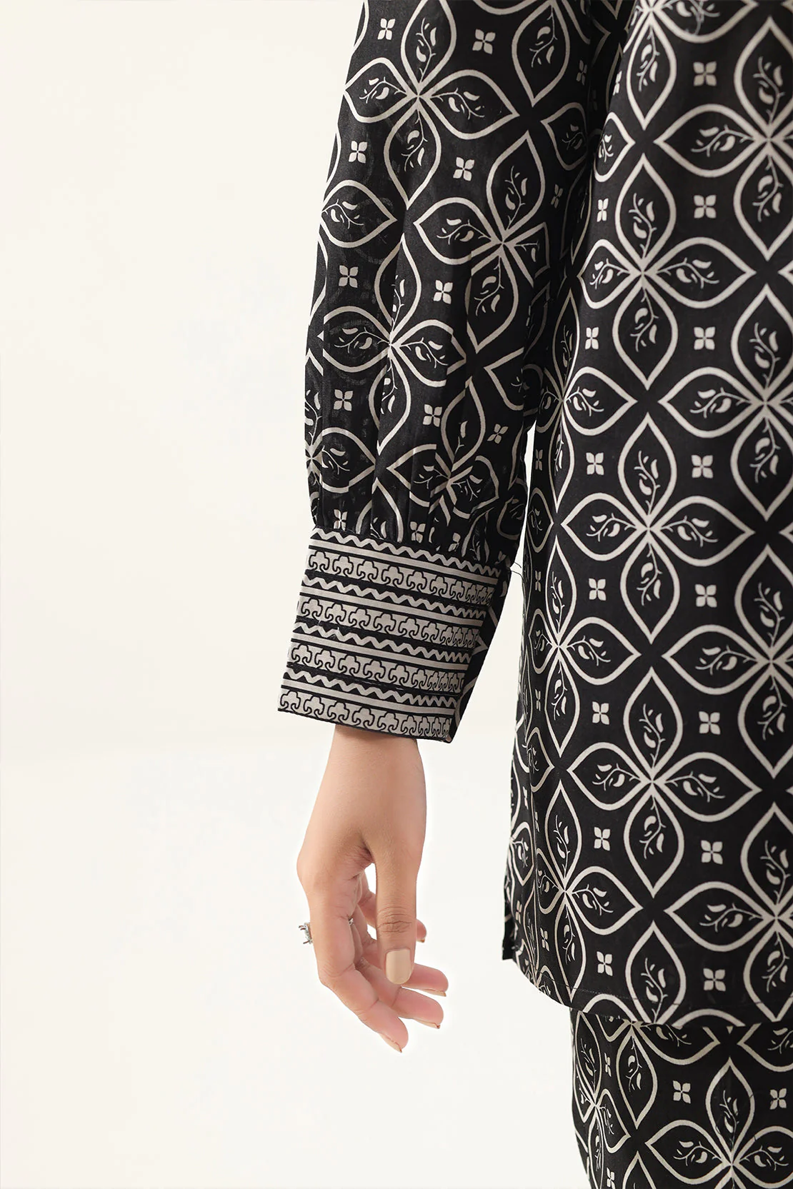 Unstitched Printed Self Strip Lawn 2 Piece (Shirt/Trouser) - Image 5
