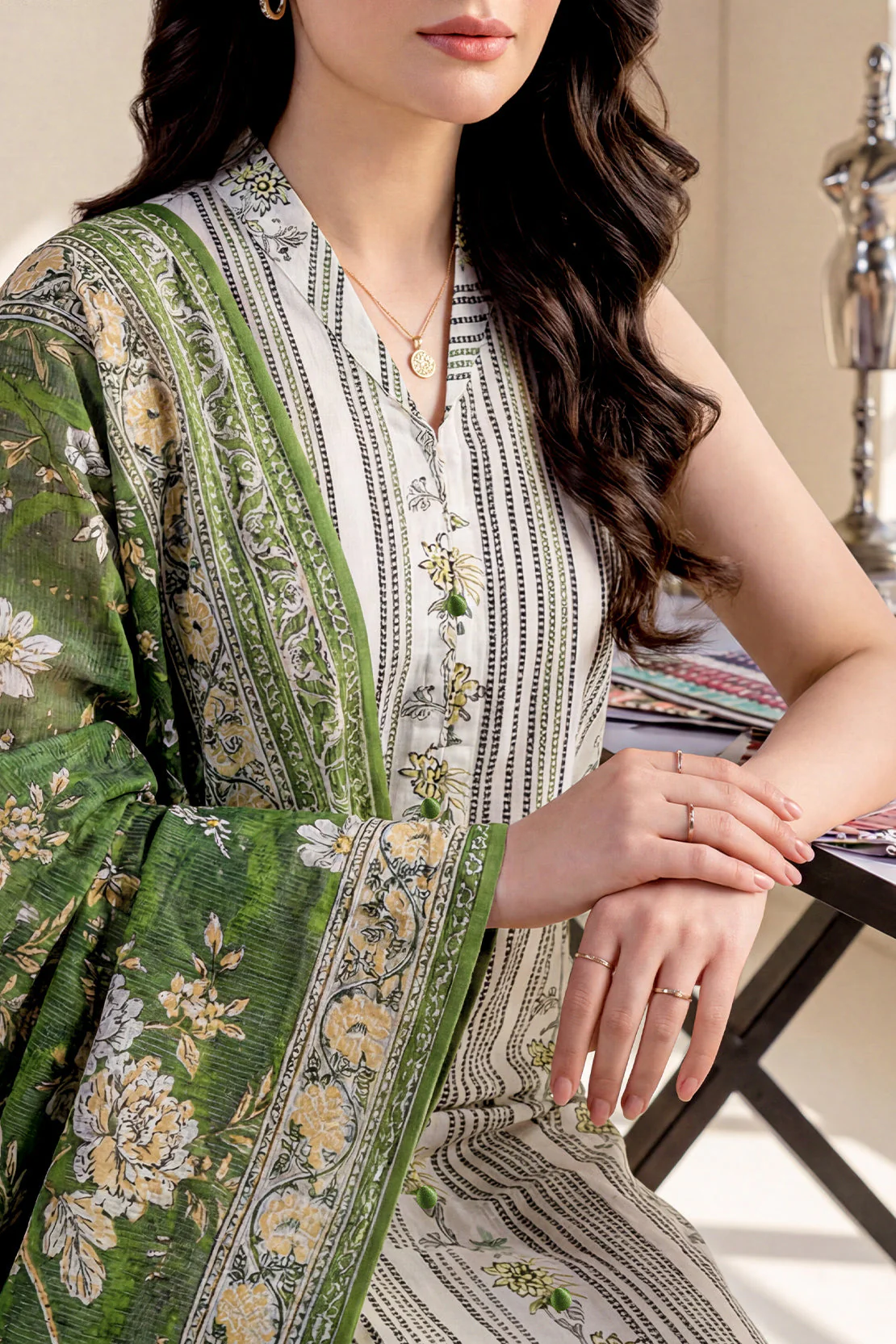 Unstitched Printed Self Strip Lawn 3 Piece - Image 3