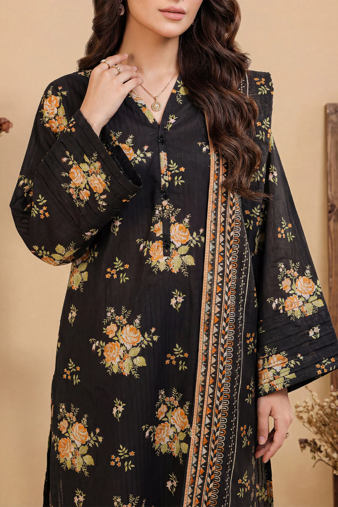 Unstitched Printed Self Strip Lawn 3 Piece - Image 3