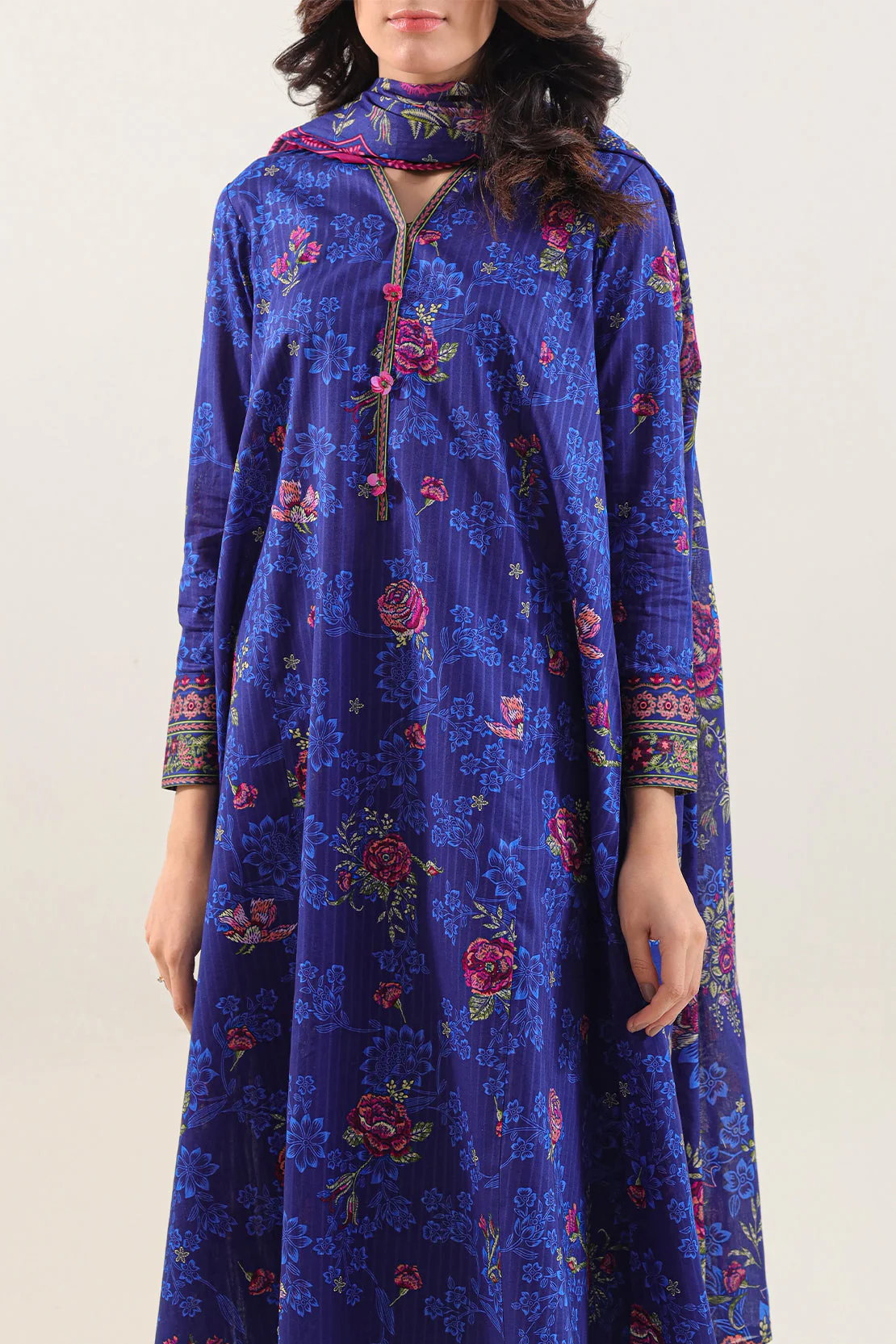 Unstitched Printed Self Strip Lawn 3 Piece - Image 2