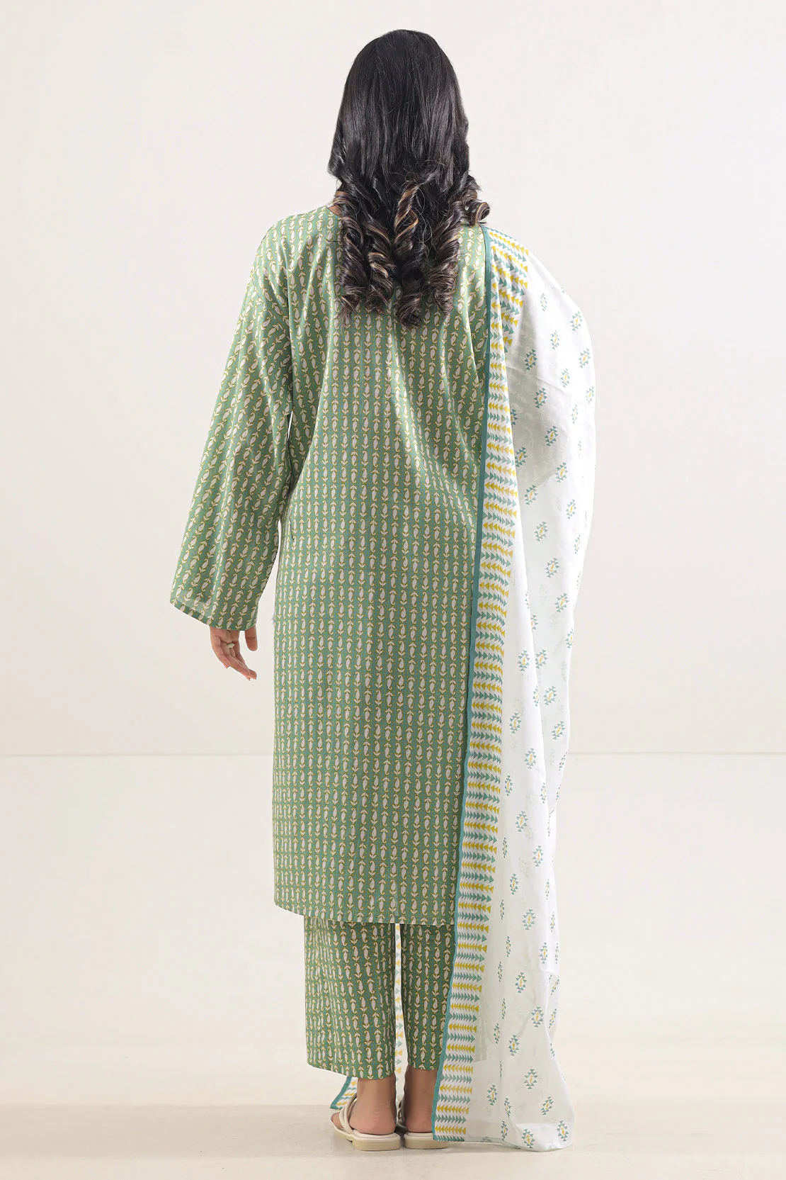 Unstitched Printed Self Strip Lawn 3 Piece - Image 4