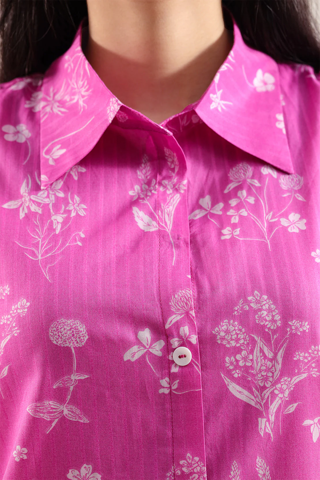 Unstitched Printed Self Strip Lawn 3 Piece - Image 3