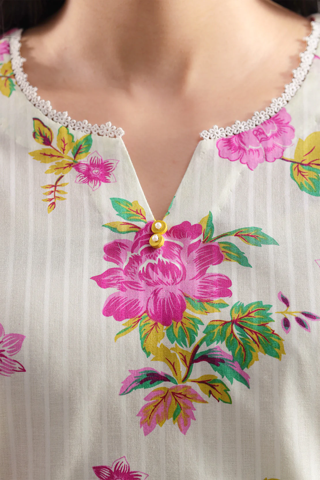 Unstitched Printed Self Strip Lawn 3 Piece - Image 3