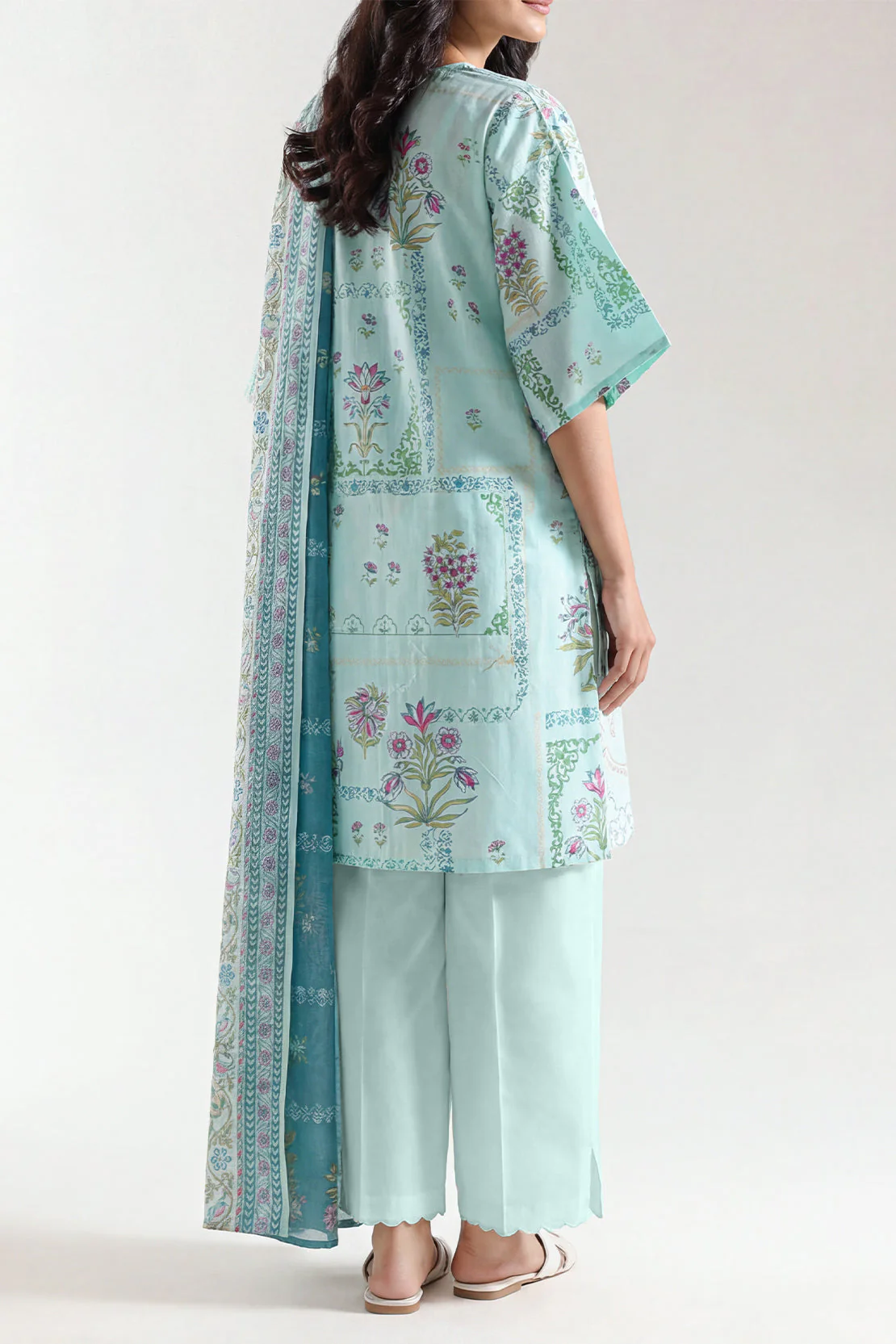 Unstitched Printed Self Strip Lawn 3 Piece - Image 3