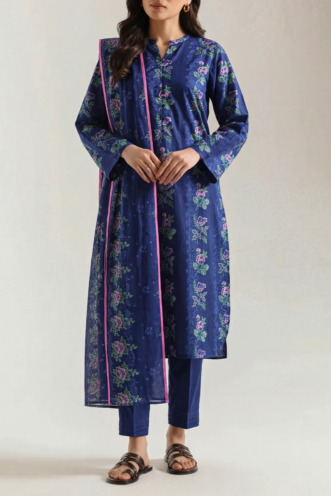 Unstitched Printed Self Strip Lawn 3 Piece - Image 2