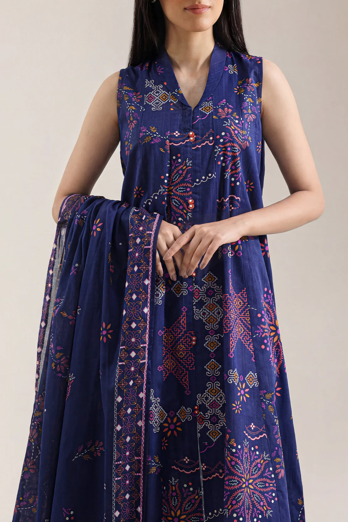 Unstitched Printed Self Strip Lawn 3 Piece - Image 2
