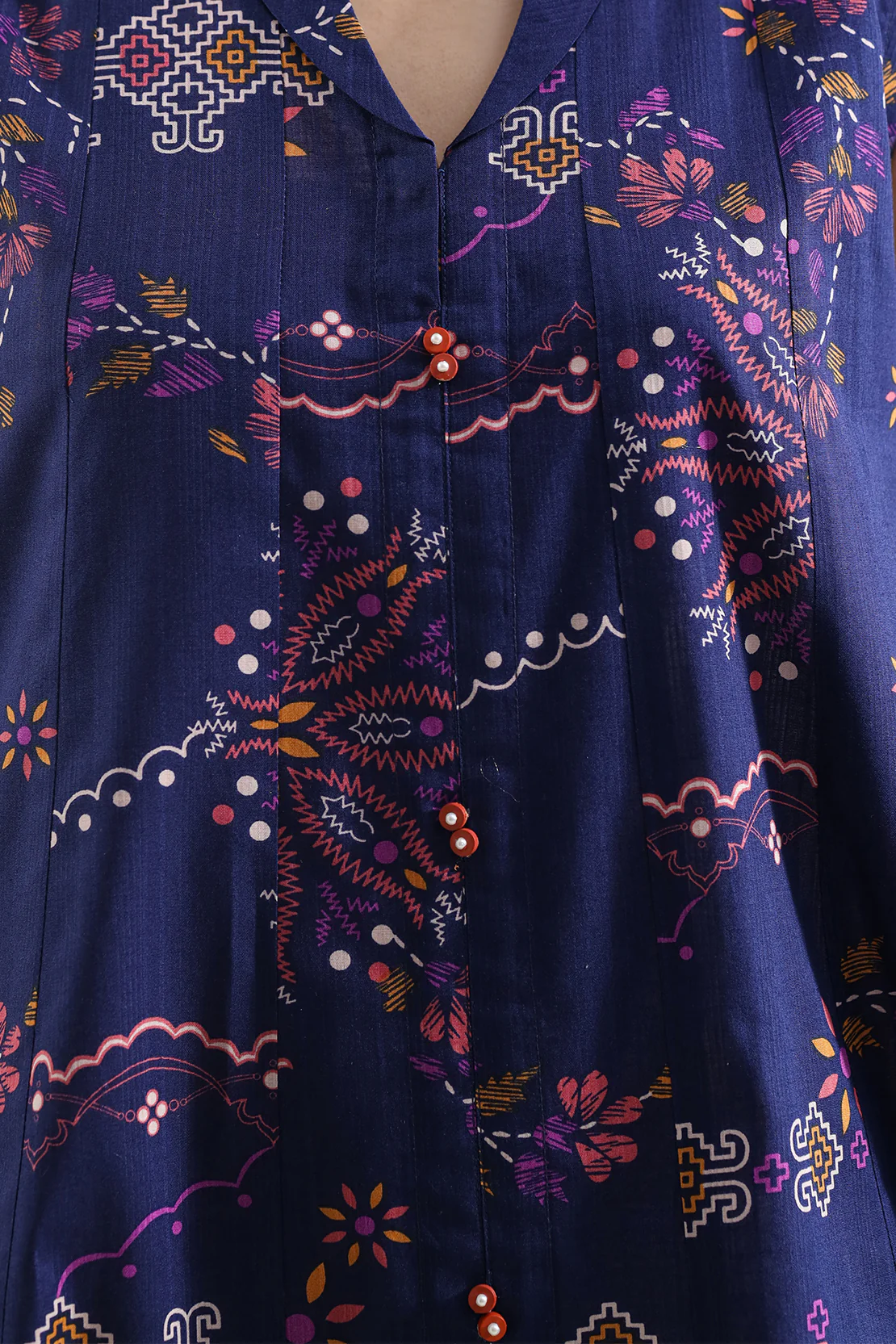Unstitched Printed Self Strip Lawn 3 Piece - Image 3
