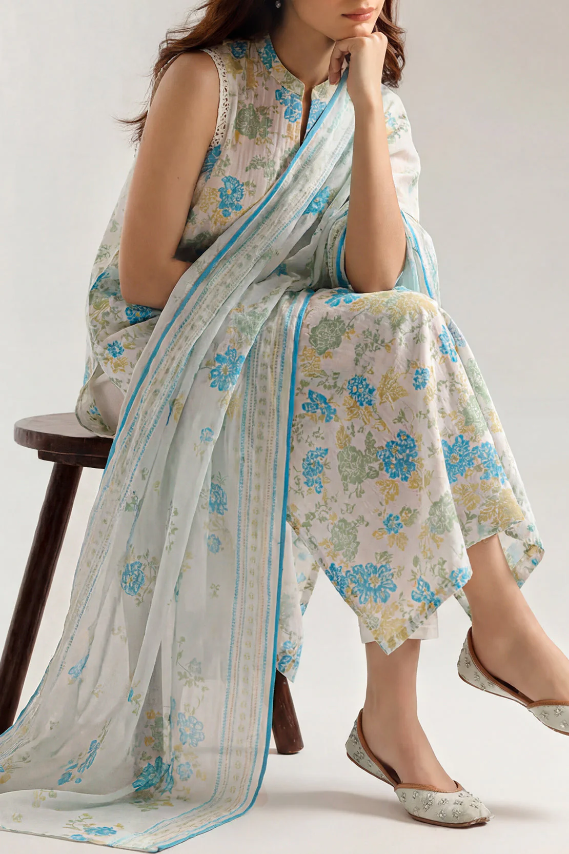 Unstitched Printed Self Strip Lawn 3 Piece - Image 2