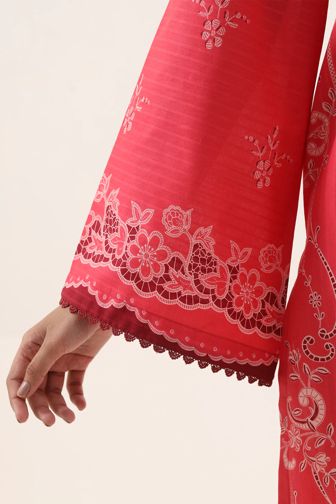 Unstitched Printed Self Strip Lawn 3 Piece - Image 6