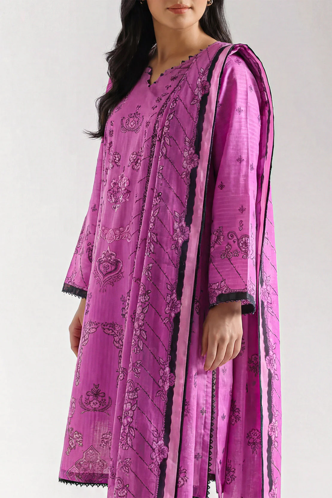 Unstitched Printed Self Strip Lawn 3 Piece - Image 3