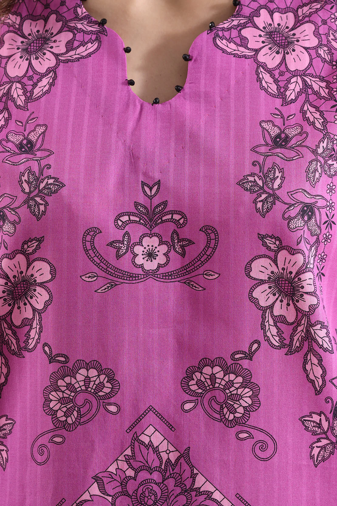 Unstitched Printed Self Strip Lawn 3 Piece - Image 5