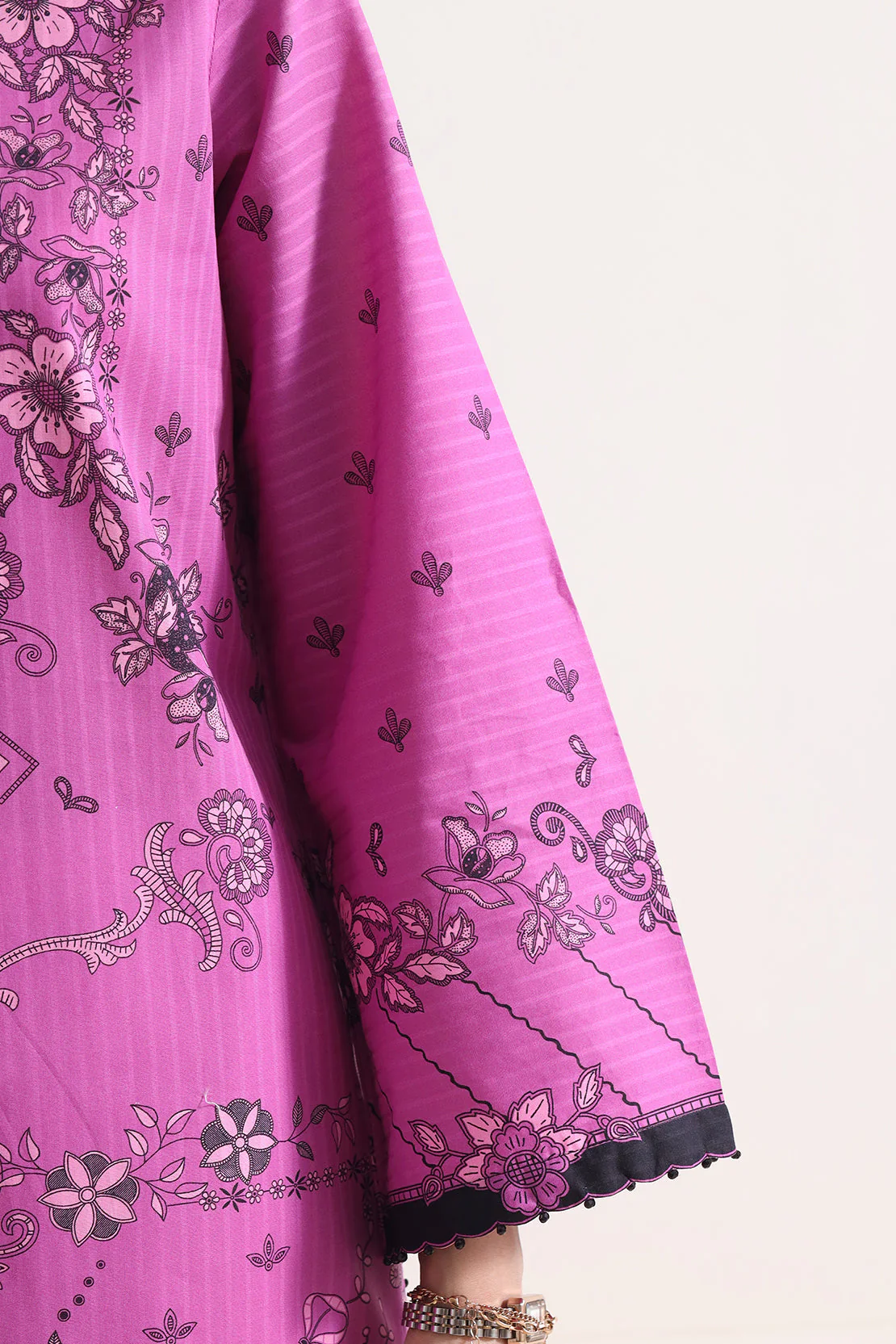 Unstitched Printed Self Strip Lawn 3 Piece - Image 6