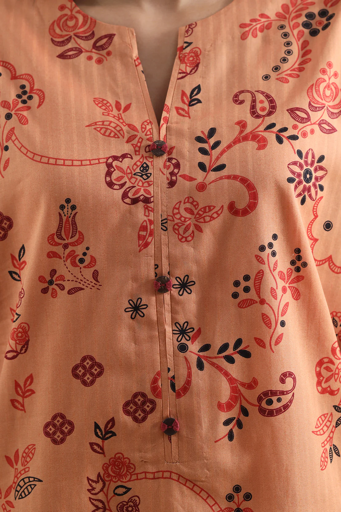 Unstitched Printed Self Strip Lawn 3 Piece - Image 5