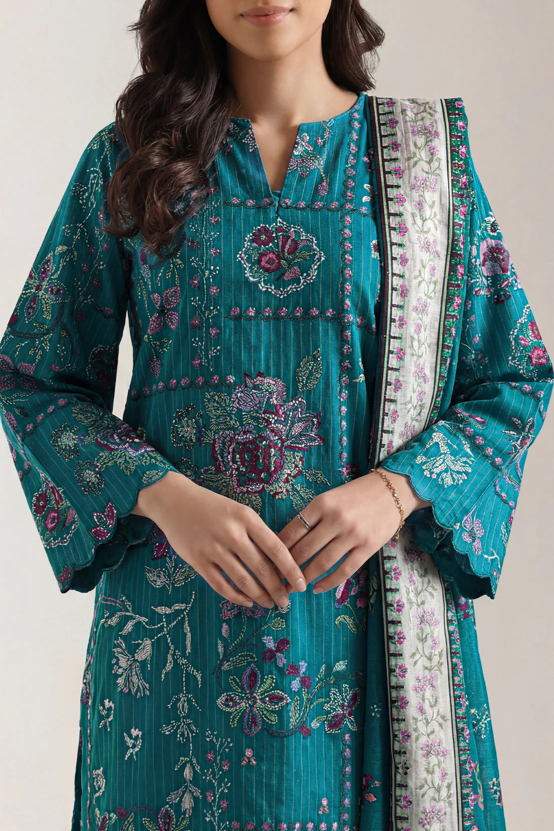 Unstitched Printed Self Strip Lawn 3 Piece - Image 2