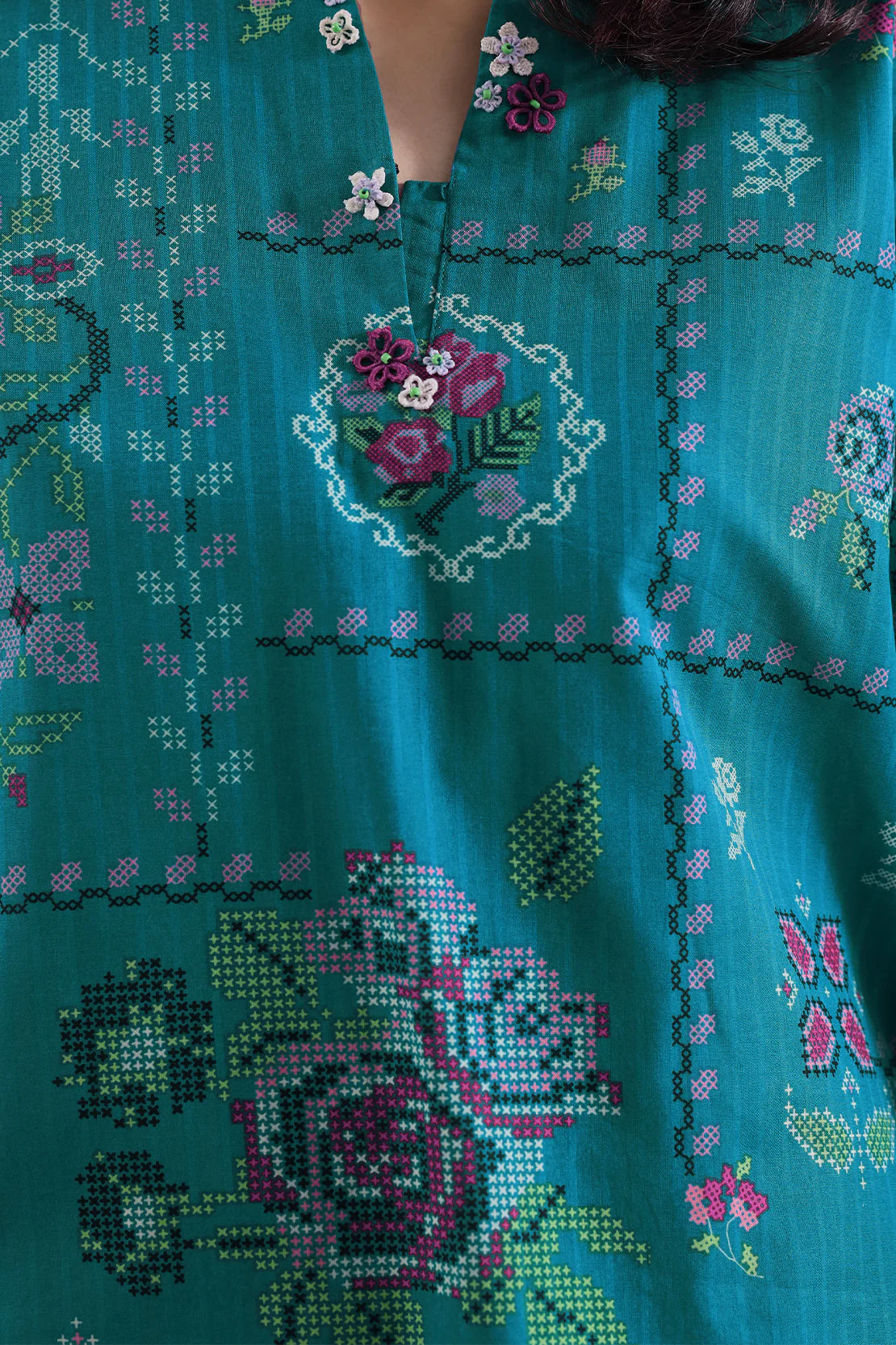 Unstitched Printed Self Strip Lawn 3 Piece - Image 5