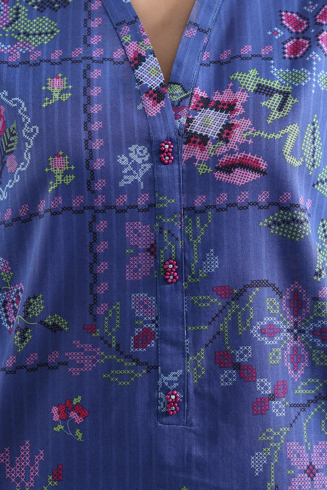 Unstitched Printed Self Strip Lawn 3 Piece - Image 4
