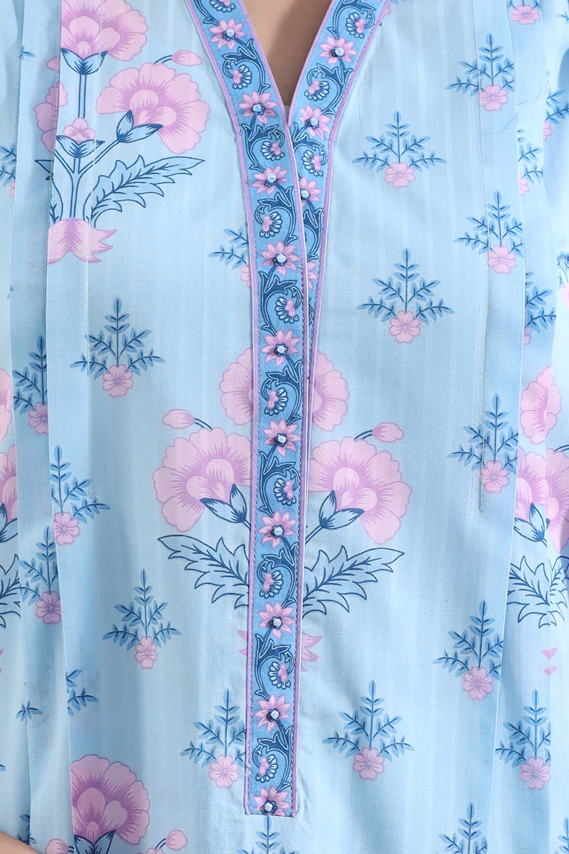 Unstitched Printed Self Strip Lawn 3 Piece - Image 4