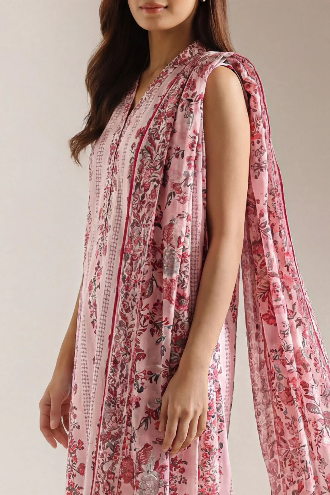 Unstitched Printed Self Strip Lawn 3 Piece - Image 4