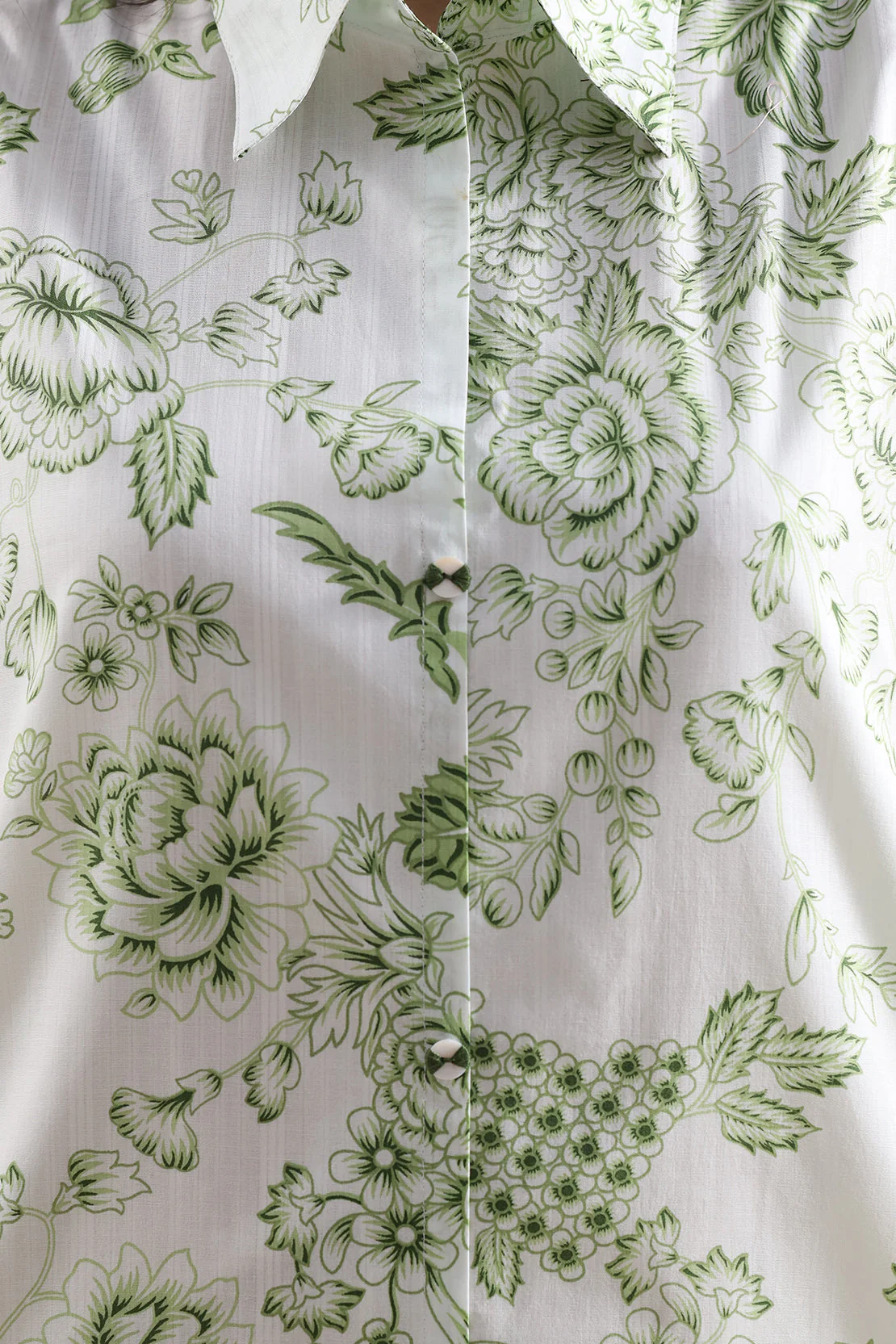 Unstitched Printed Self Strip Lawn 3 Piece - Image 5
