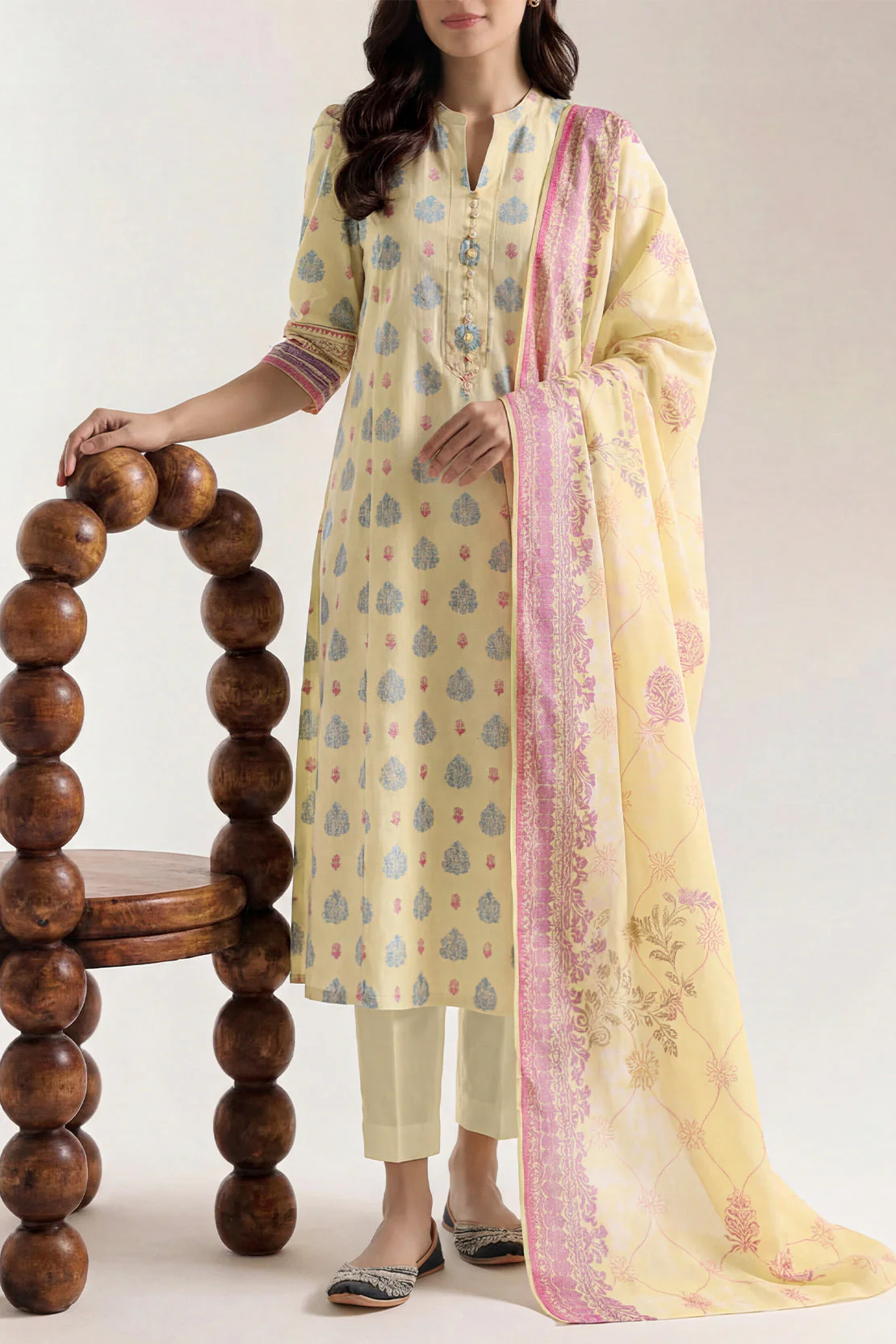 Unstitched Printed Self Strip Lawn 3 Piece - Image 3