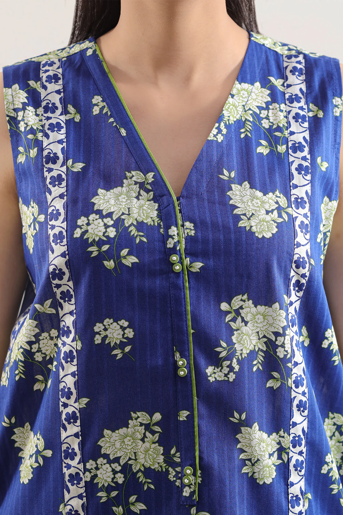 Unstitched Printed Self Stripe Lawn 2 Piece (Shirt/Trouser) - Image 5