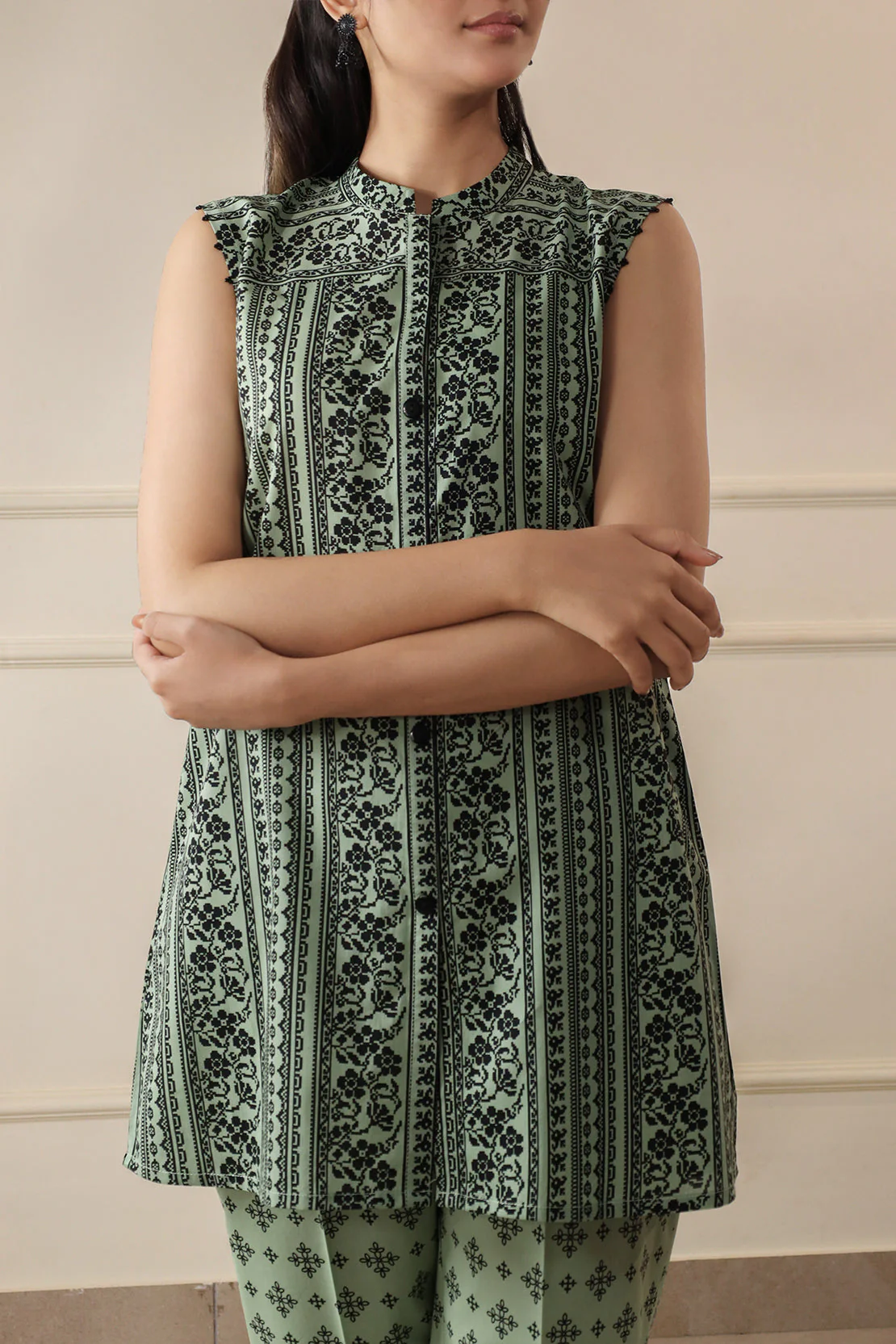 Unstitched Printed Self Stripe Lawn 2 Piece (Shirt/Trouser) - Image 4
