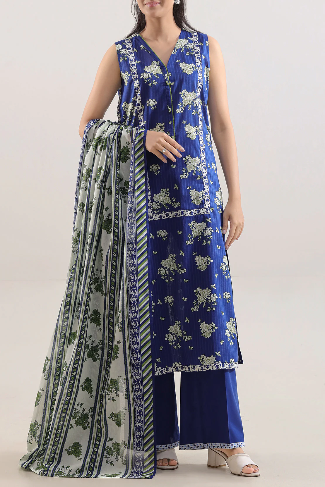 Unstitched Printed Strip Lawn 3 Piece - Image 2