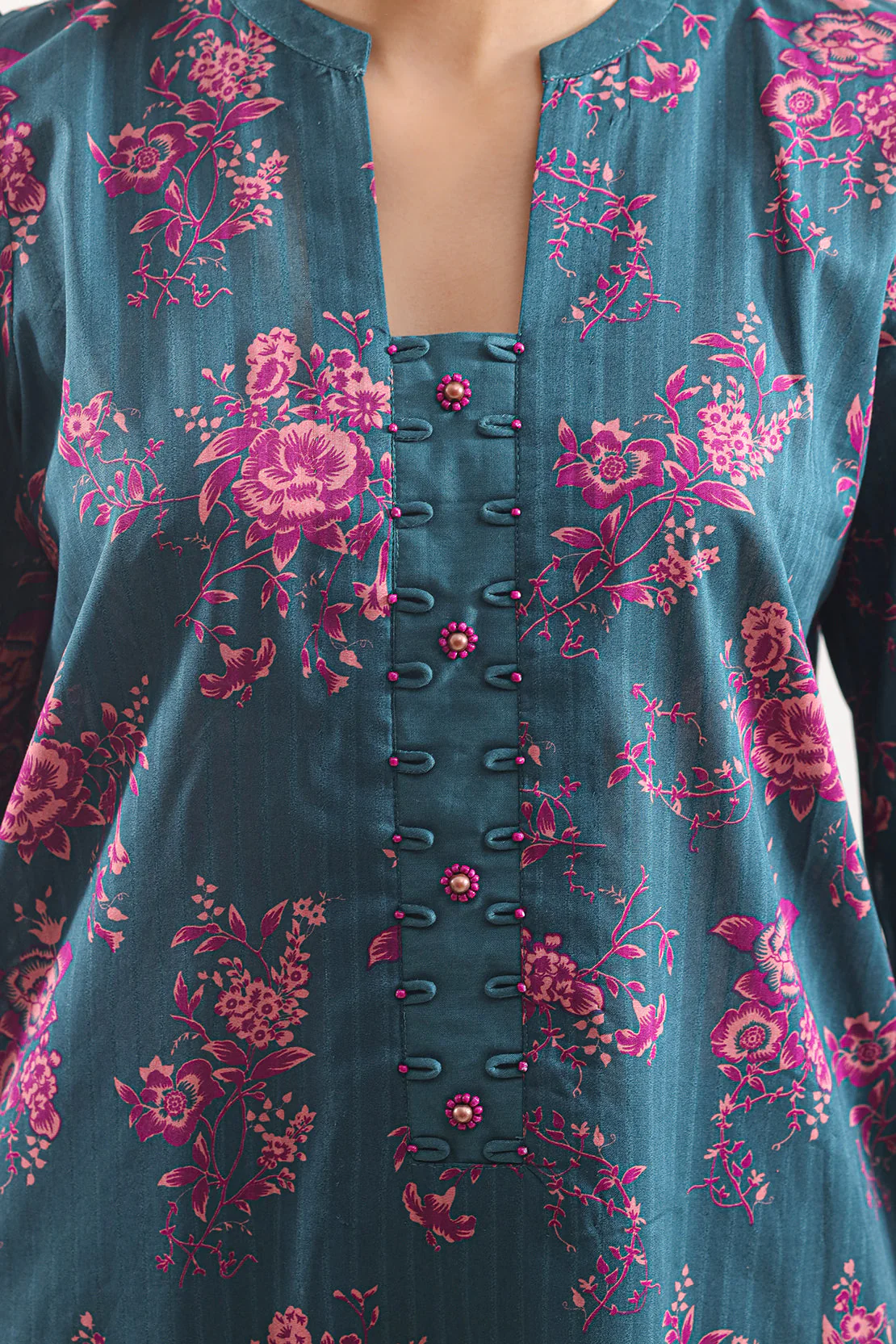 Unstitched Printed Strip Lawn 3 Piece - Image 5