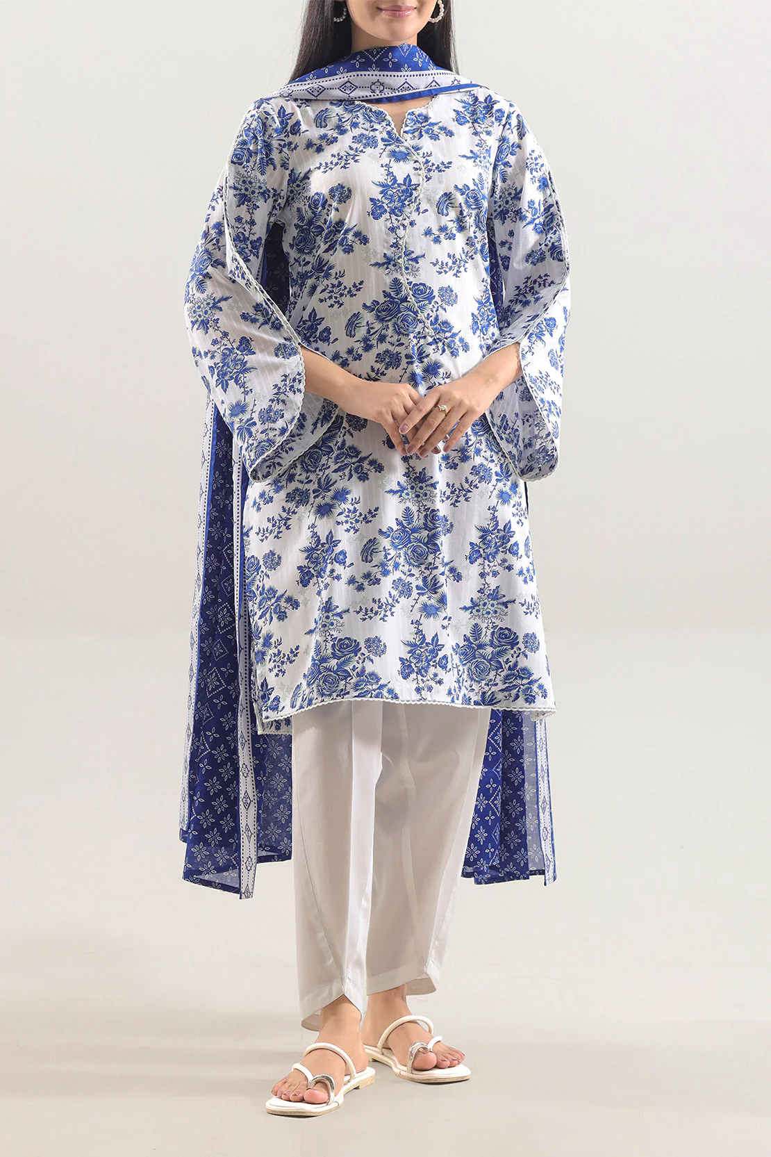 Unstitched Printed Strip Lawn 3 Piece - Image 2