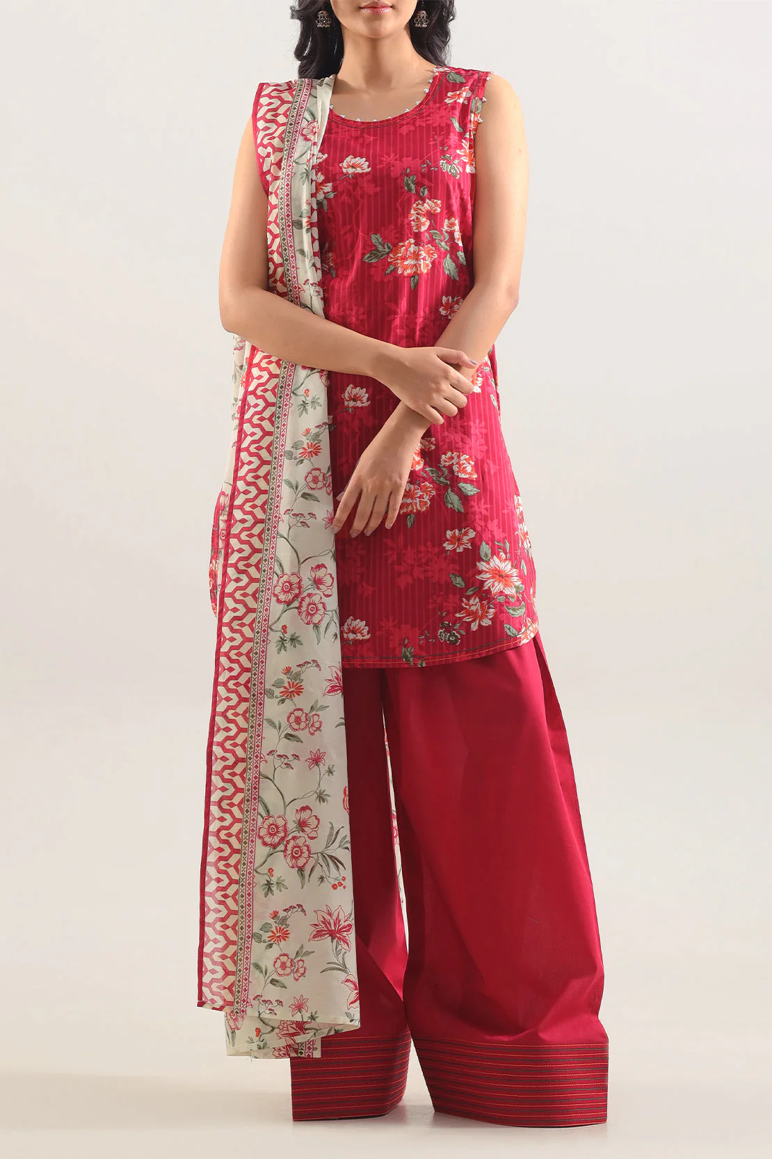 Unstitched Printed Strip Lawn 3 Piece - Image 3