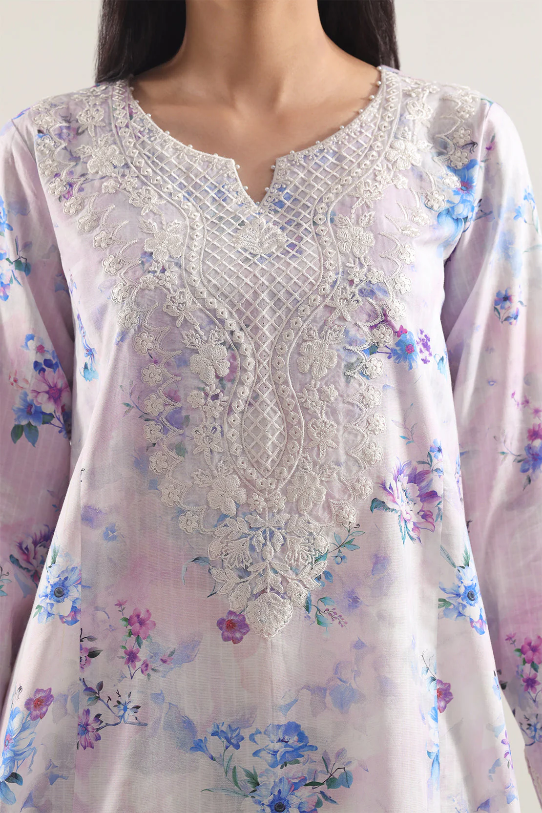 Unstitched Printed Strip Lawn 3 Piece - Image 4