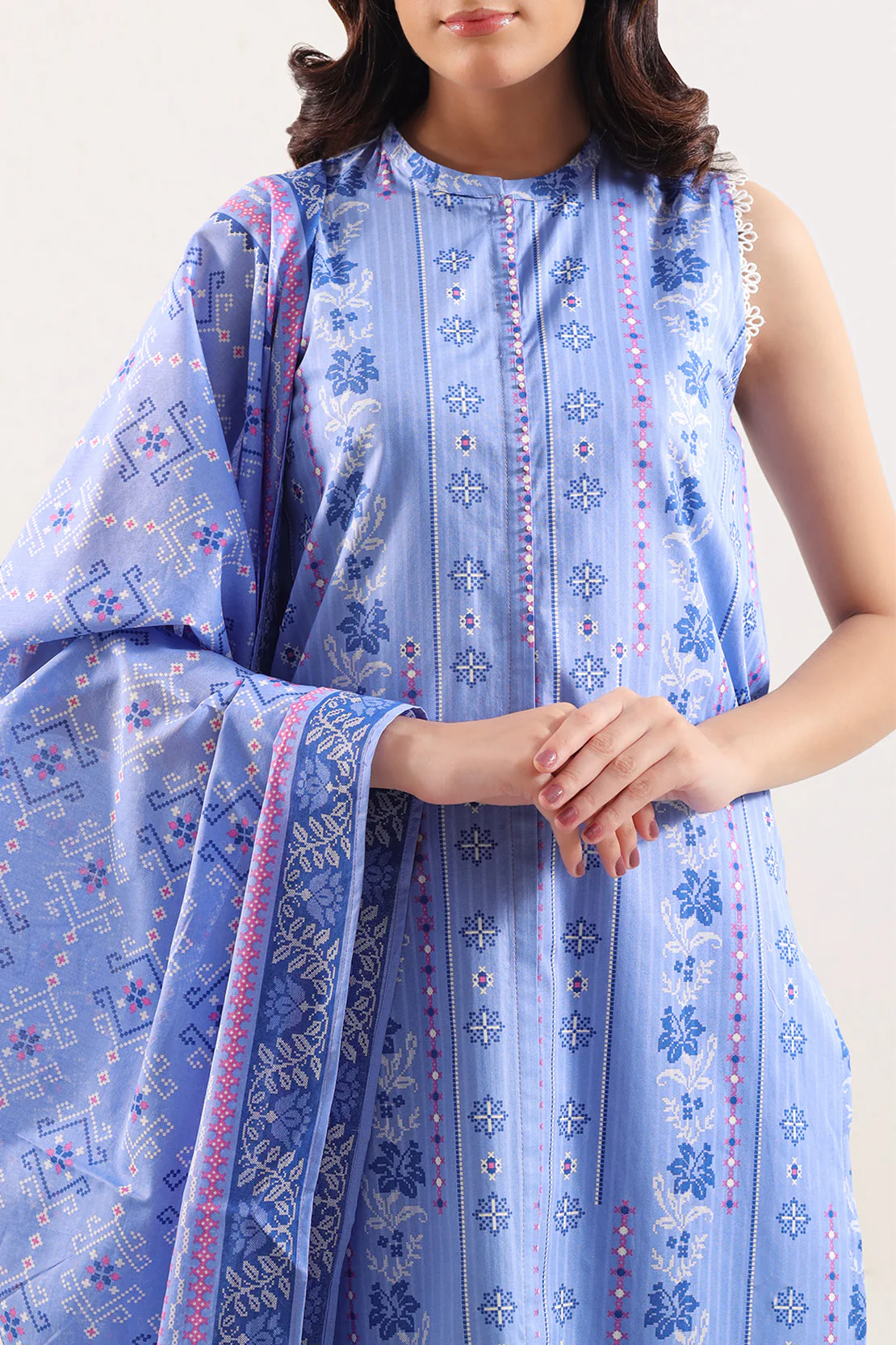 Unstitched Printed Stripe Lawn 3 Piece - Image 2