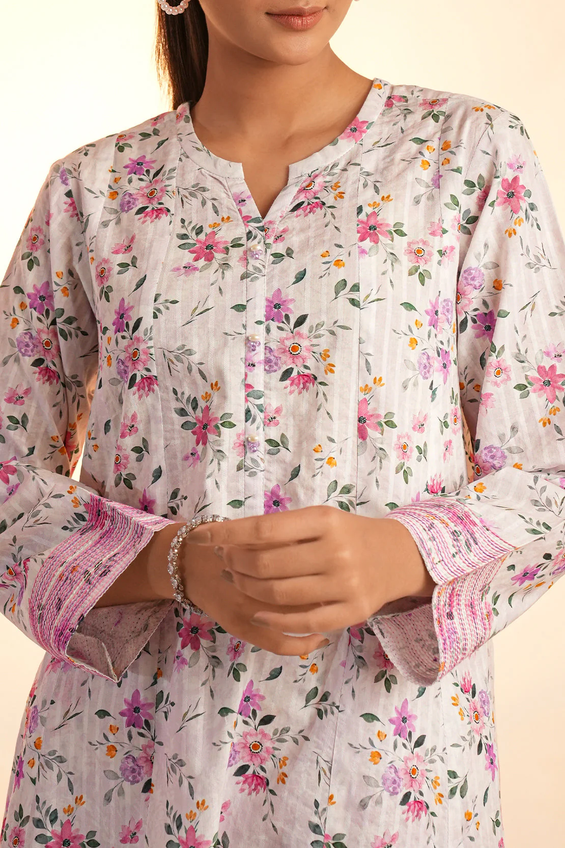 Unstitched Printed Stripe Lawn Shirt - Image 7