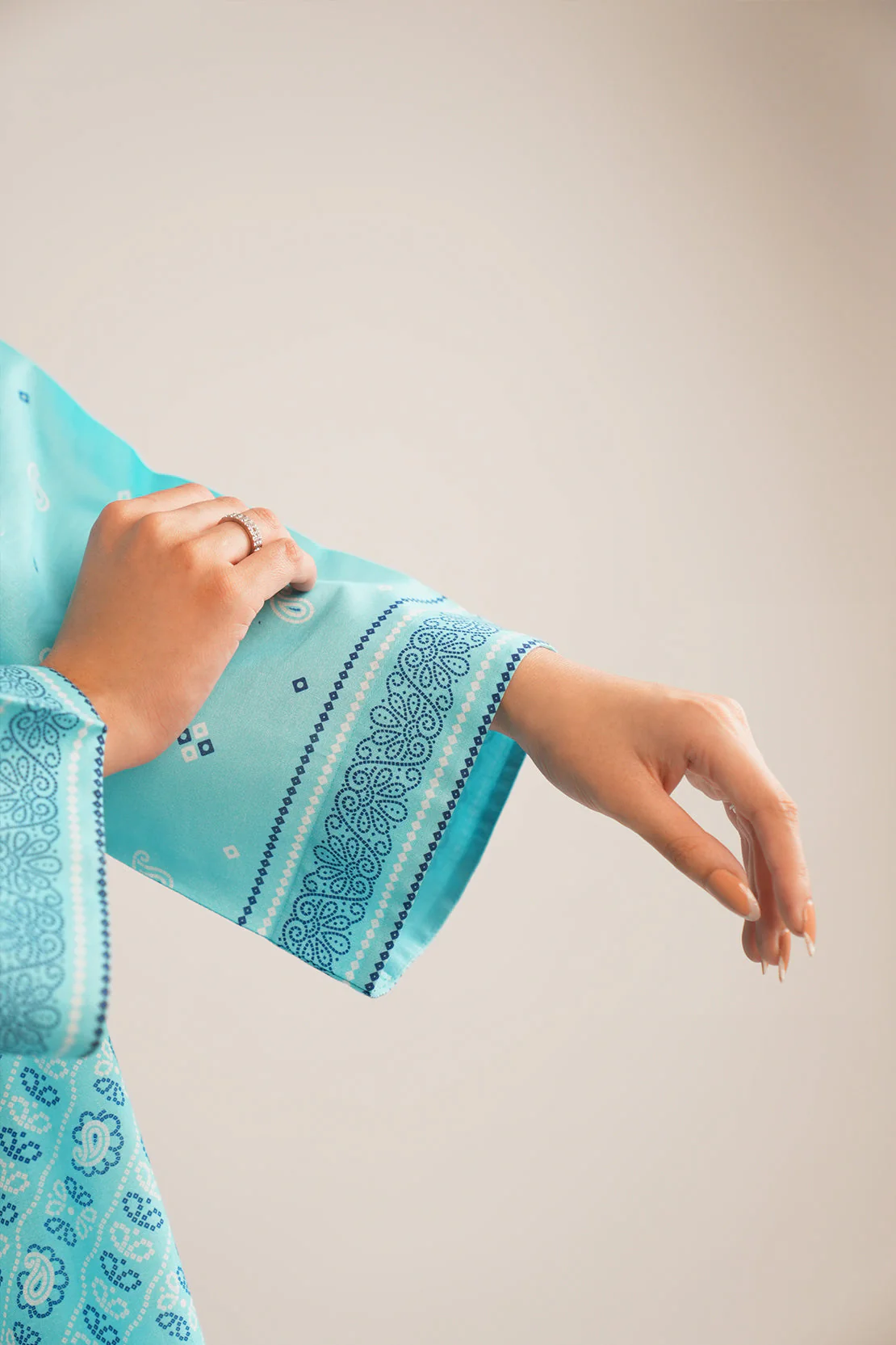 Unstitched Printed Viscose 2 Piece (Shirt/Trouser) - Image 6