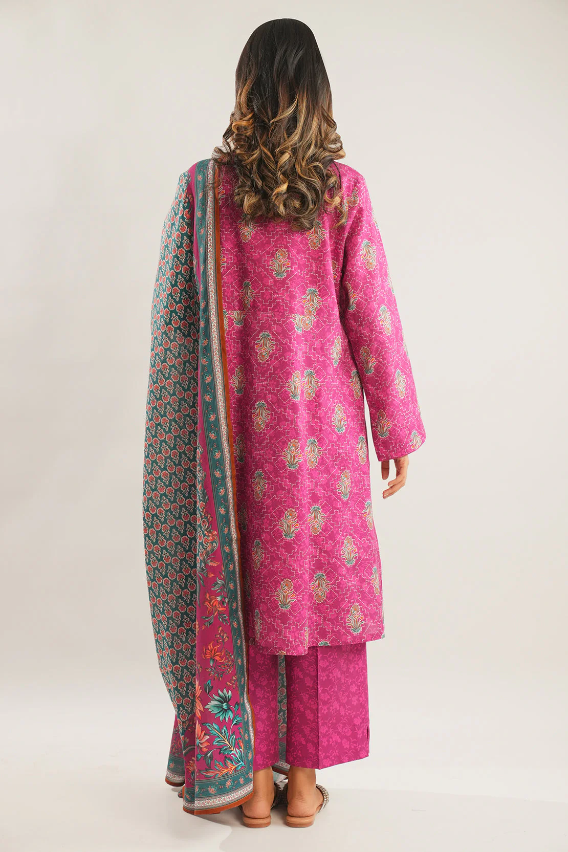 Unstitched Printed Viscose 3 Piece - Image 3