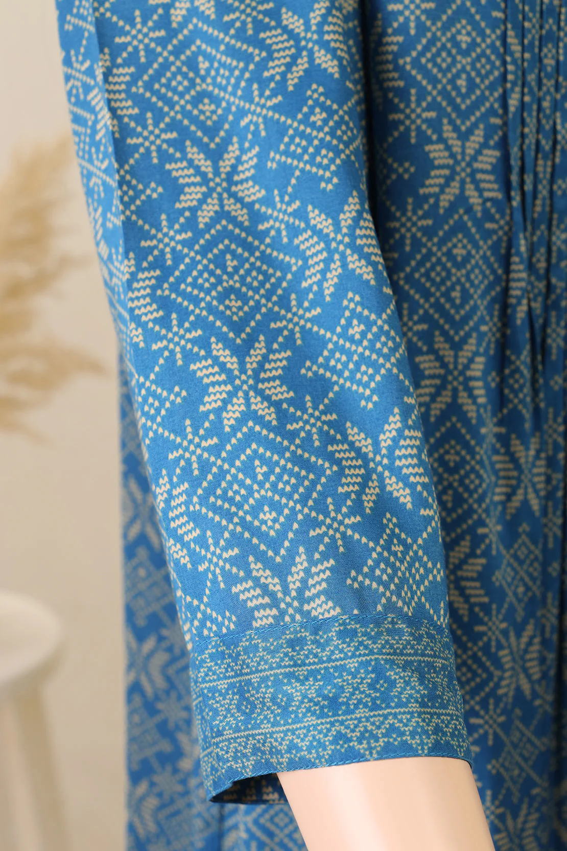 Unstitched Printed Viscose Shirt - Image 4