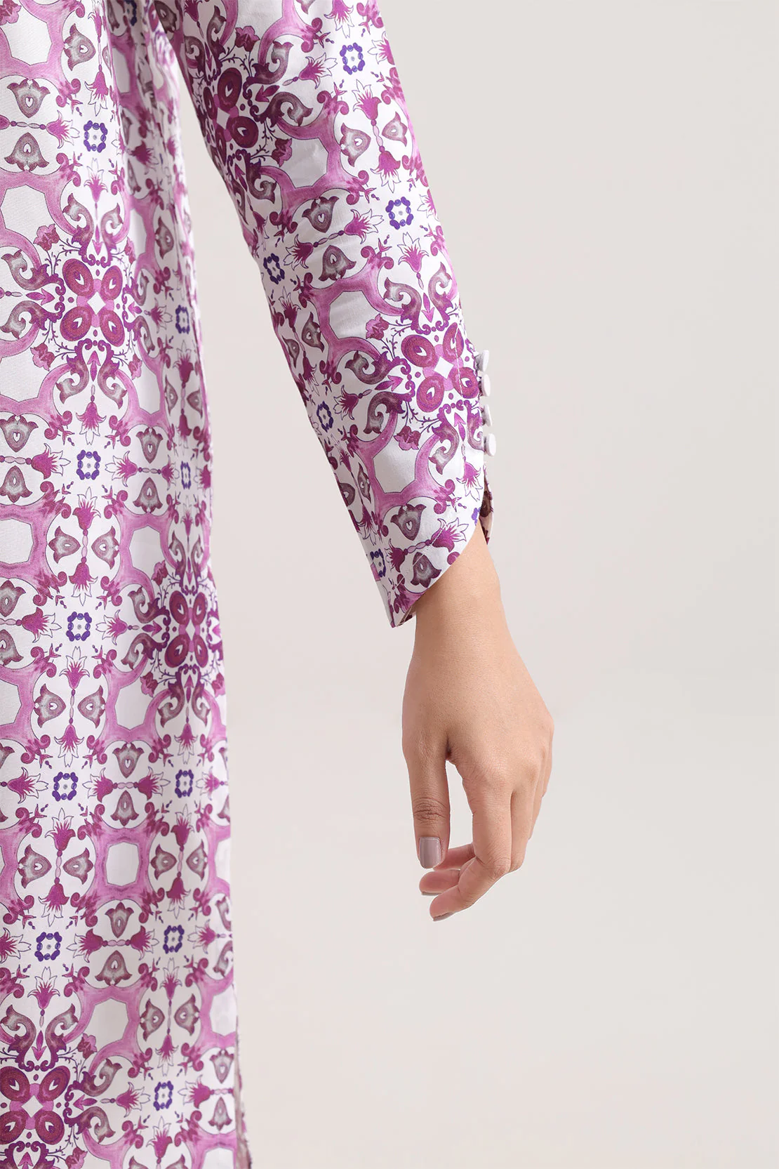 Unstitched Printed Warm Cotton 3 Piece - Image 5