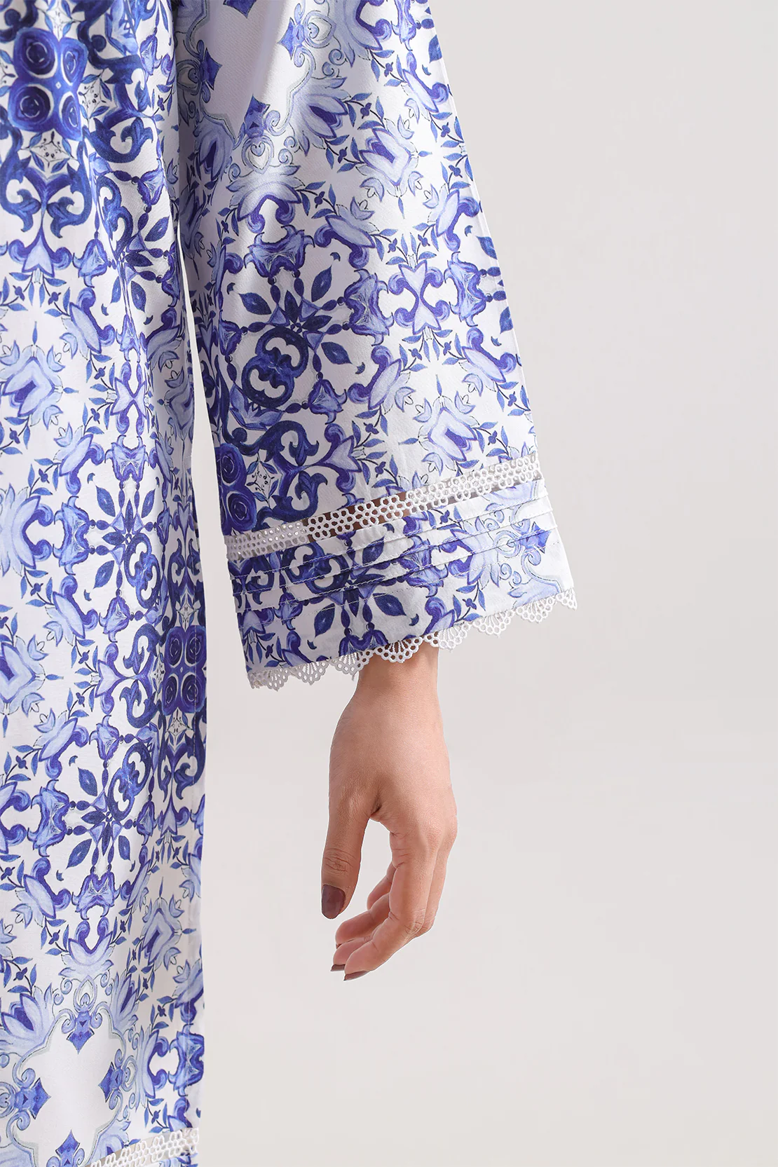 Unstitched Printed Warm Cotton 3 Piece - Image 4