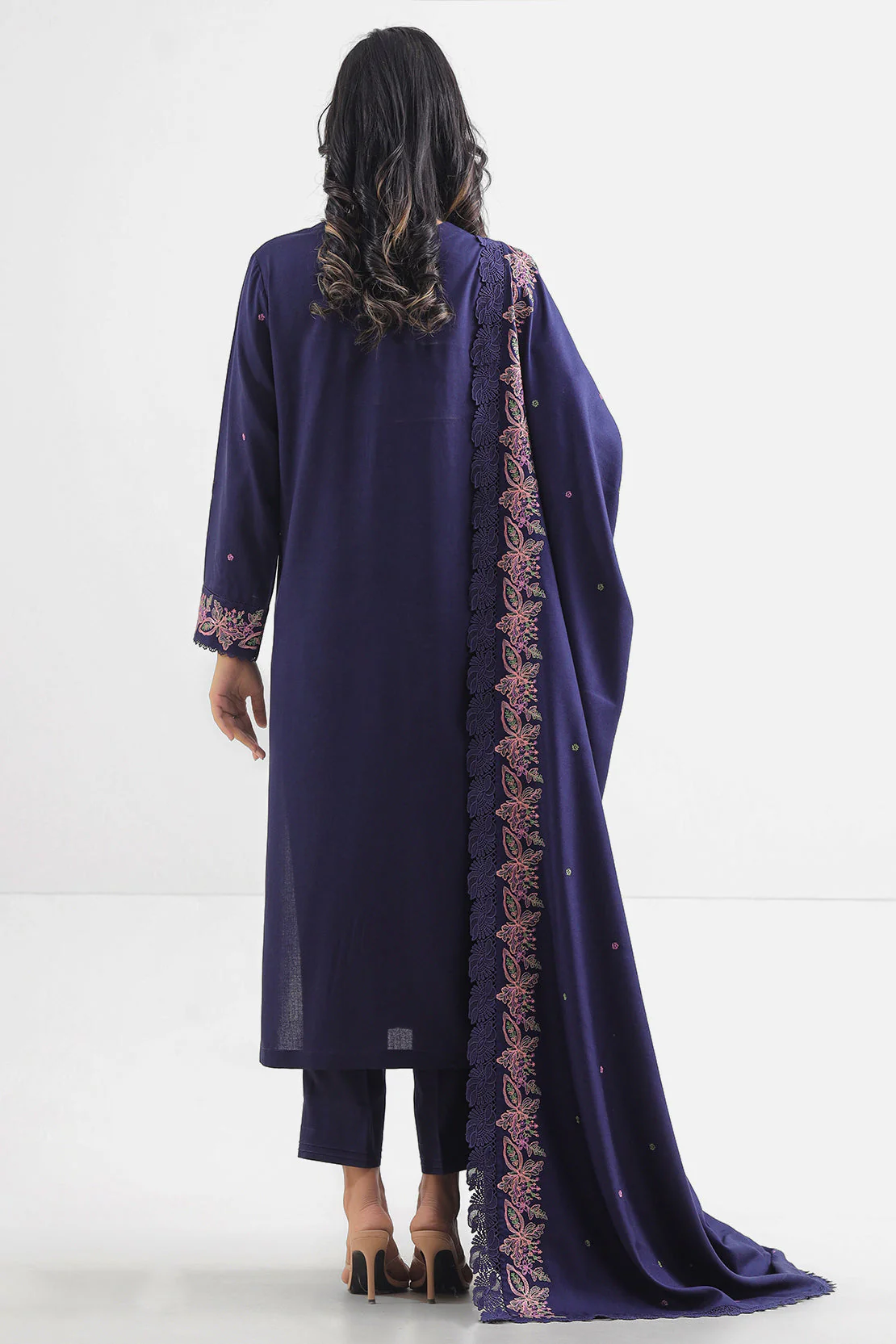 Unstitched Solid Embroidered Arabic Linen 3 Piece - Image 2