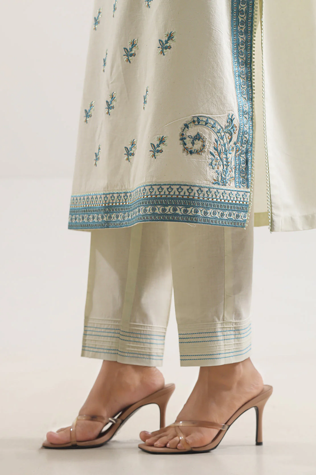 Unstitched Solid Embroidered Cambric 2 Piece (shirt/trouser) - Image 5