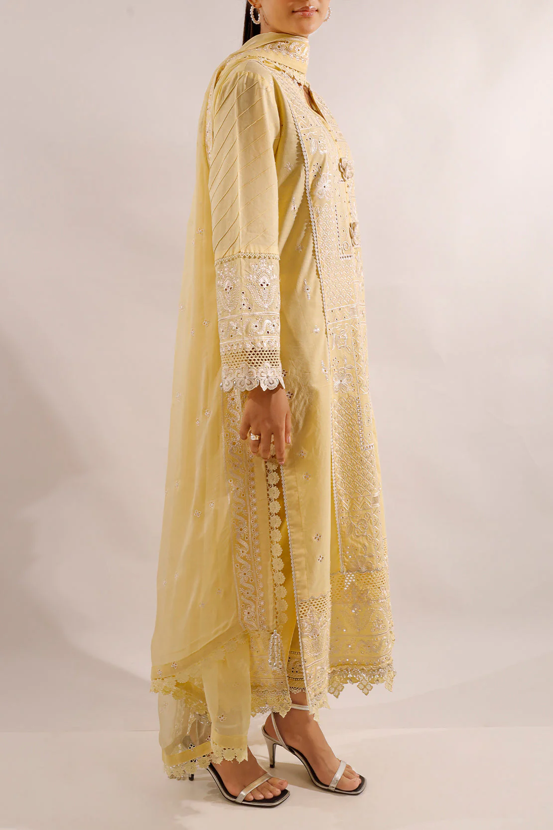 Unstitched Solid Embroidered Cambric 2 Piece (shirt/trouser) - Image 3
