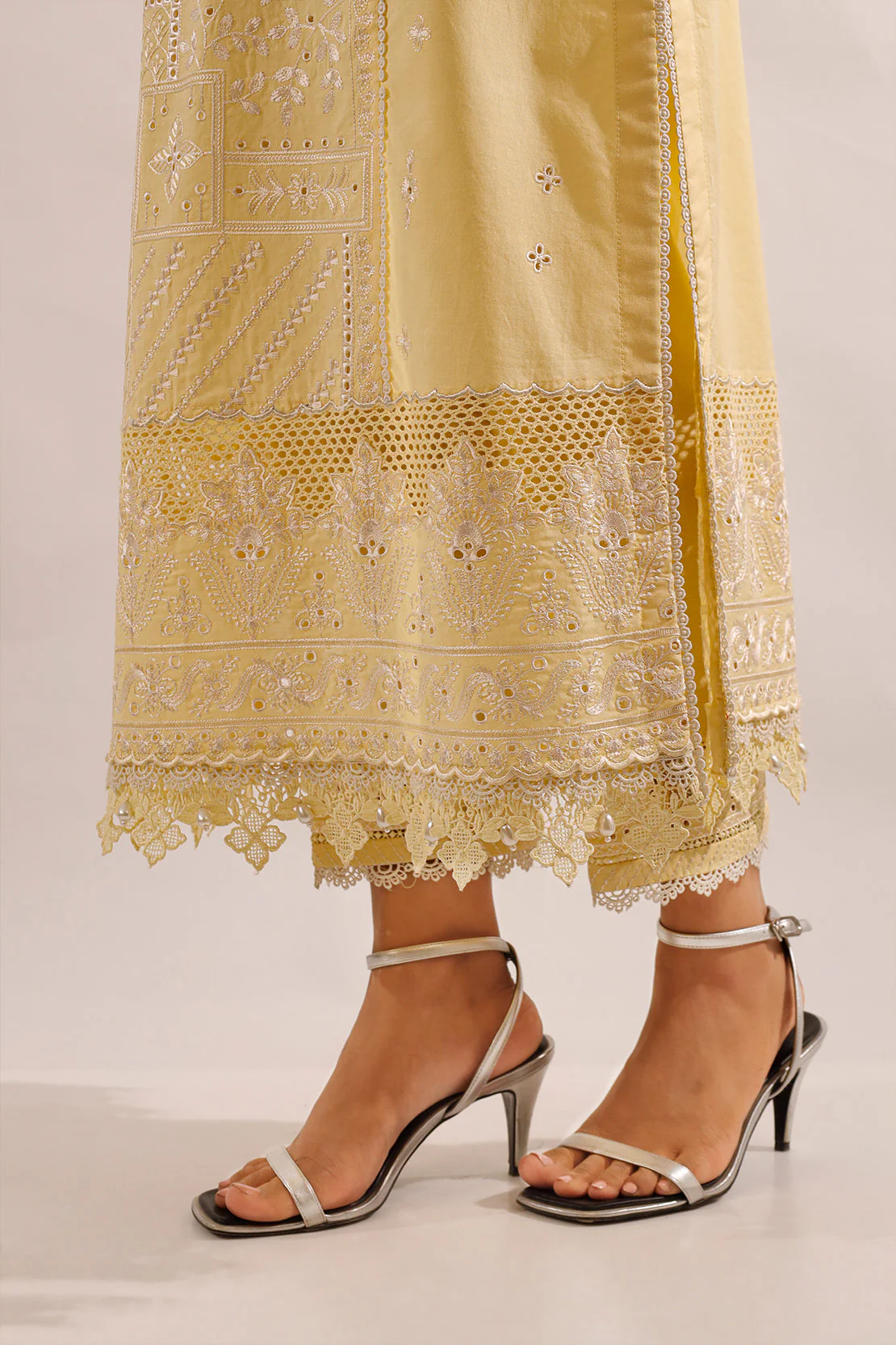 Unstitched Solid Embroidered Cambric 2 Piece (shirt/trouser) - Image 9