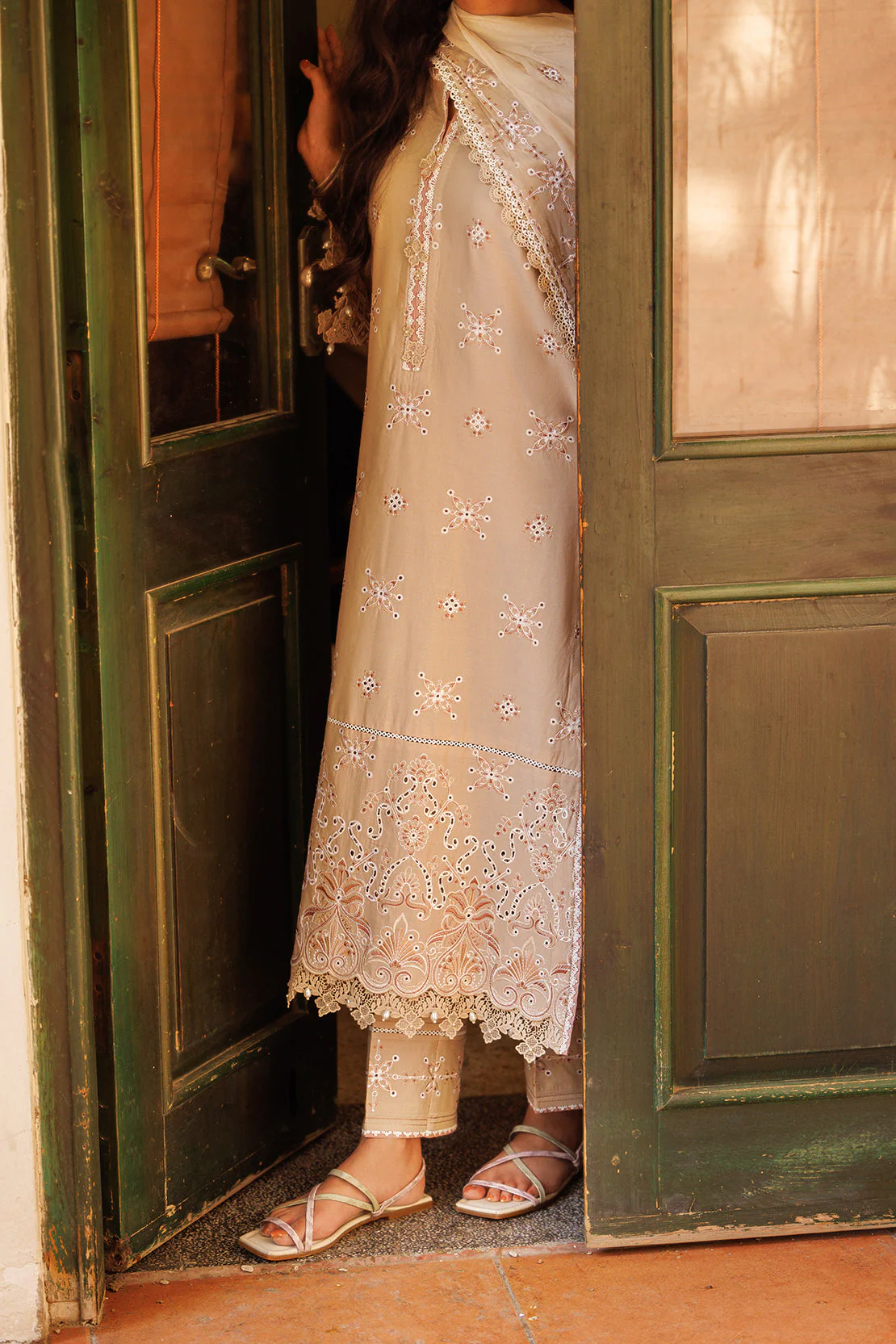 Unstitched Solid Embroidered Cambric 2 Piece (shirt/trouser) - Image 3