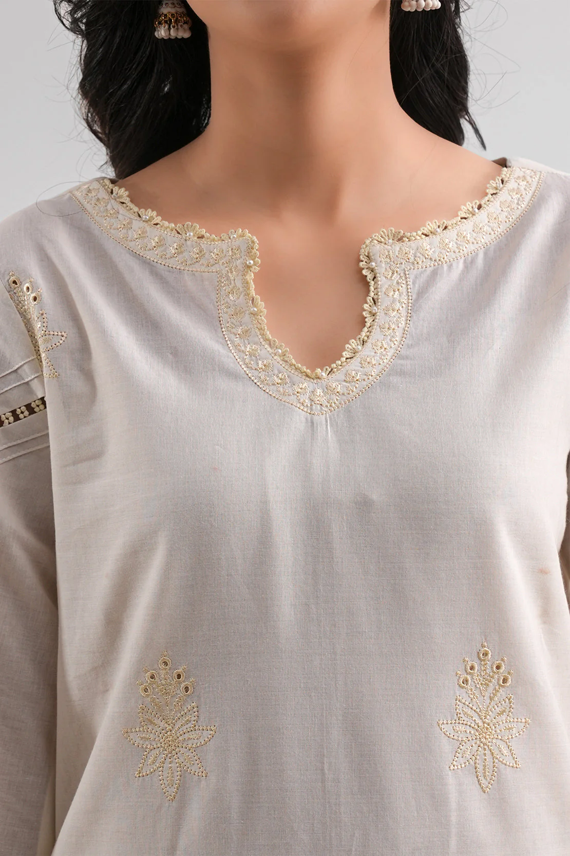 Unstitched Solid Embroidered Cambric 2 Piece (shirt/trouser) - Image 3