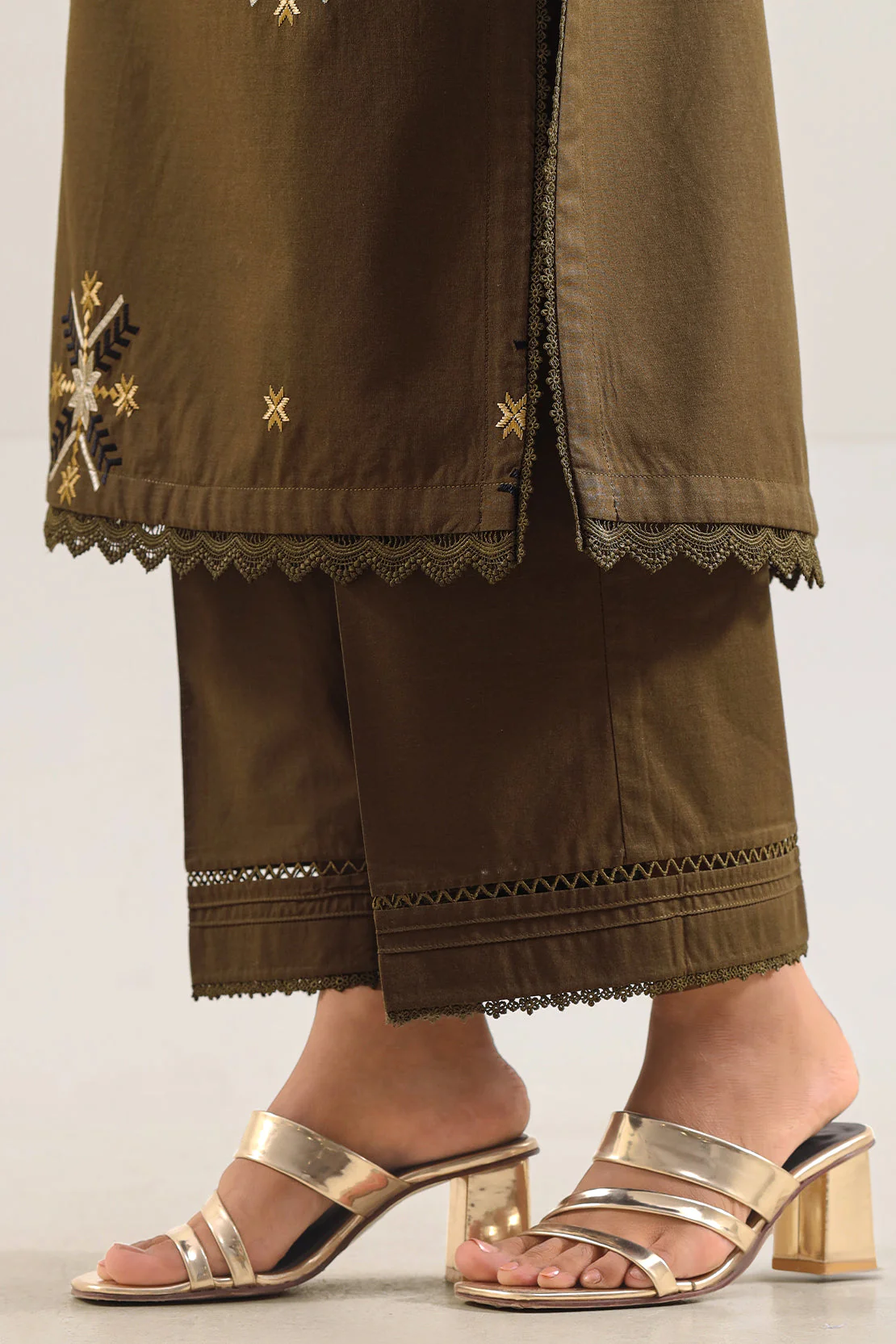 Unstitched Solid Embroidered Cambric 2 Piece (Shirt/Trouser) - Image 6