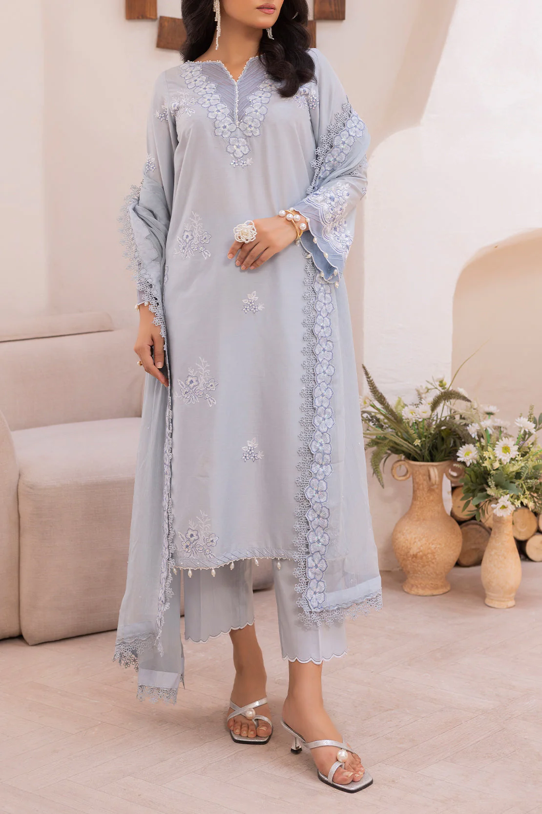 Unstitched Solid Embroidered Cambric 3 Piece With chiffon Dupatta - Image 3