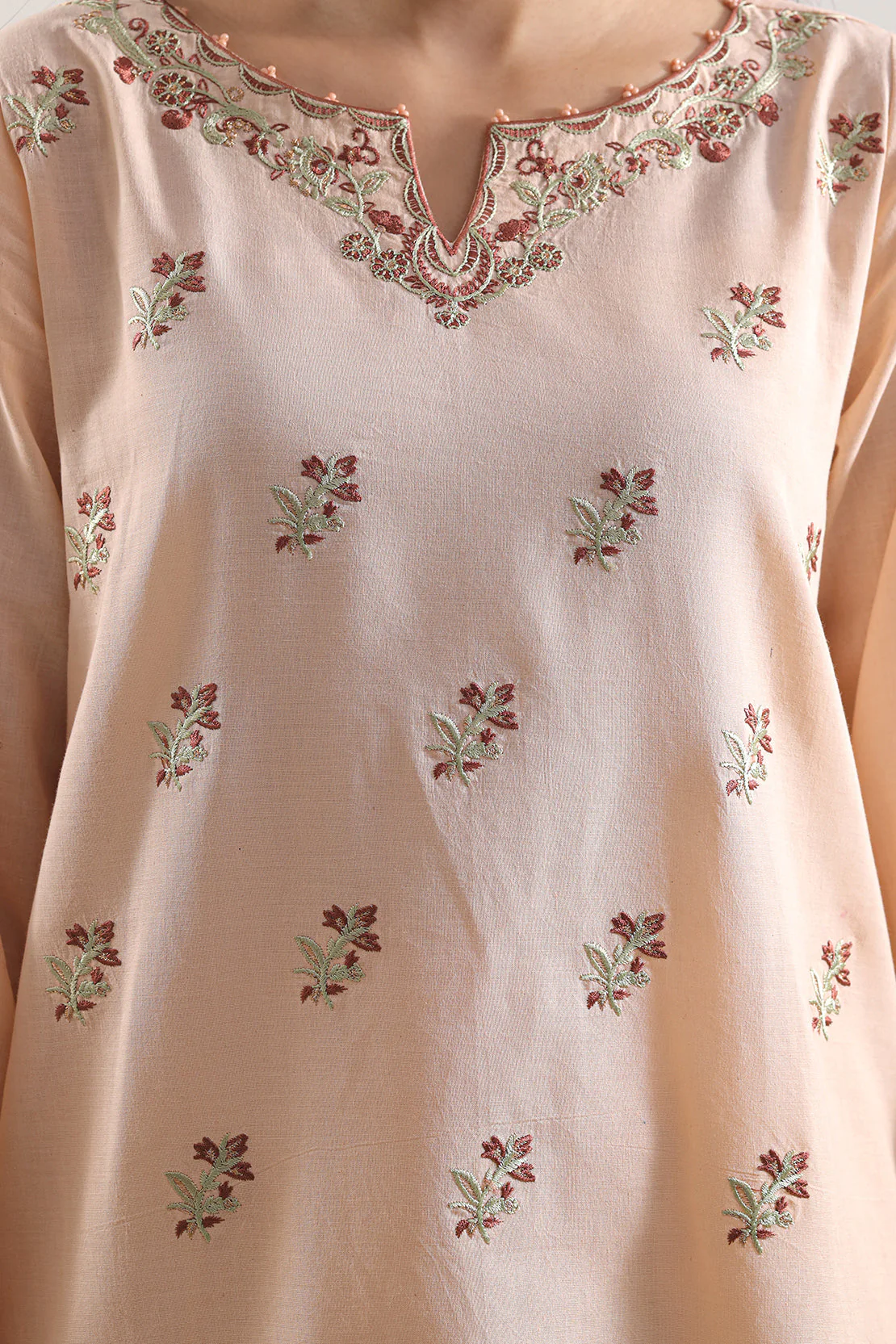 Unstitched Solid Embroidered Cambric 3 Piece With Chiffon Dupatta - Image 3