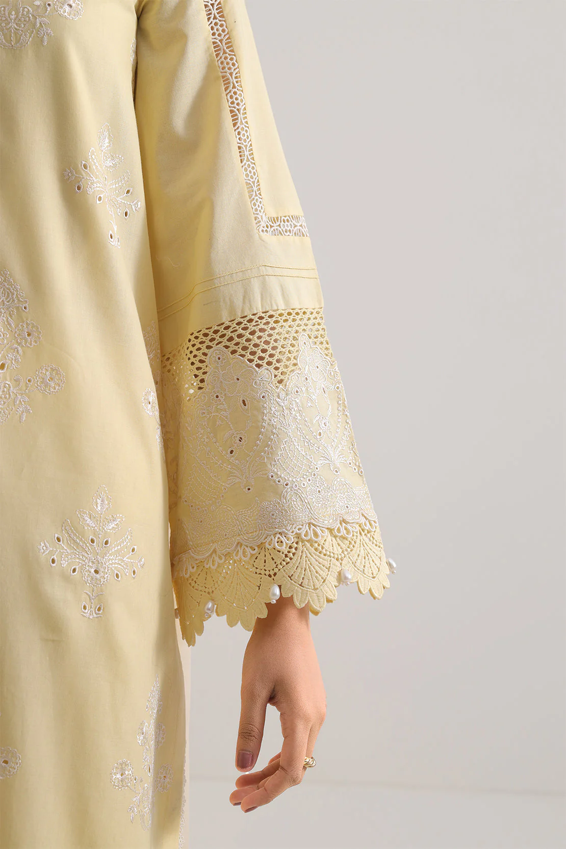 Unstitched Solid Embroidered Cambric 3 Piece with Chiffon Dupatta - Image 5