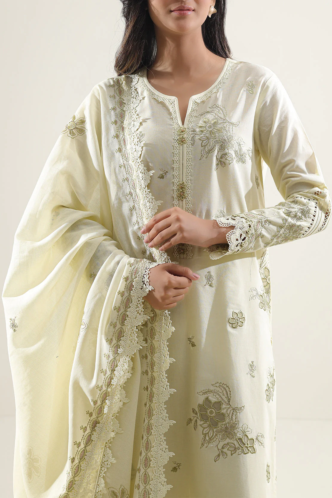 Unstitched Solid Embroidered Cambric 3 Piece - Image 2