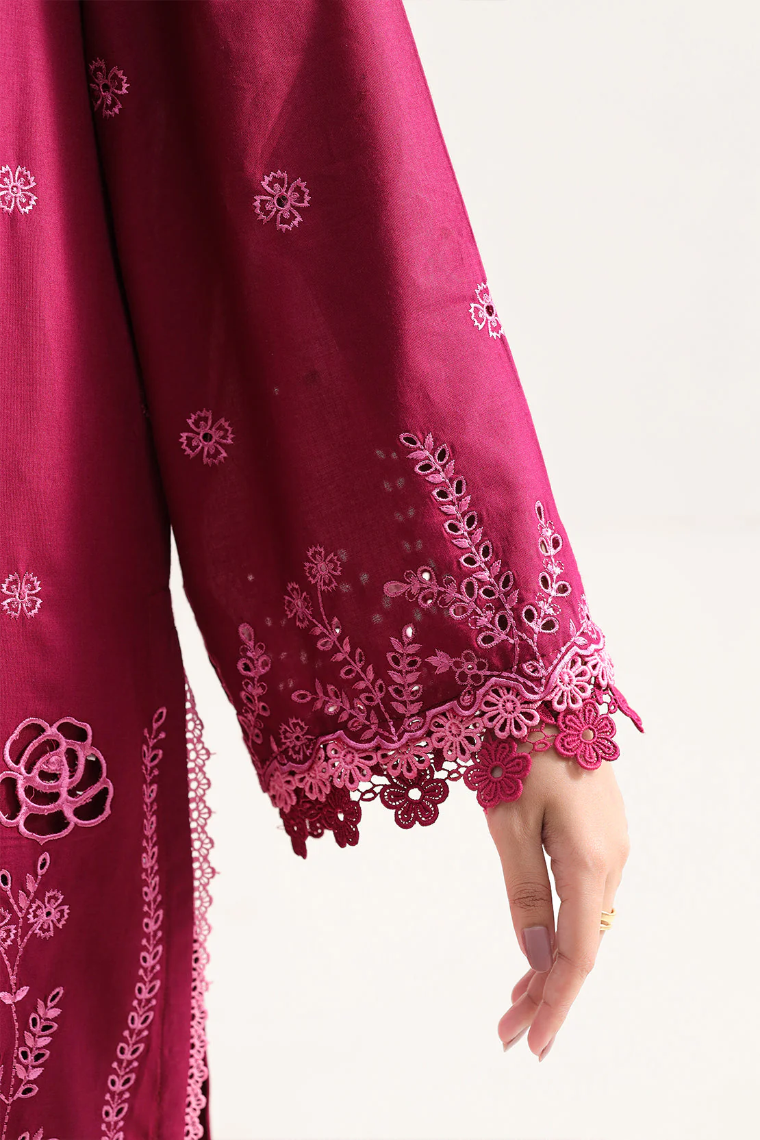 Unstitched Solid Embroidered Cambric 3 Piece - Image 5